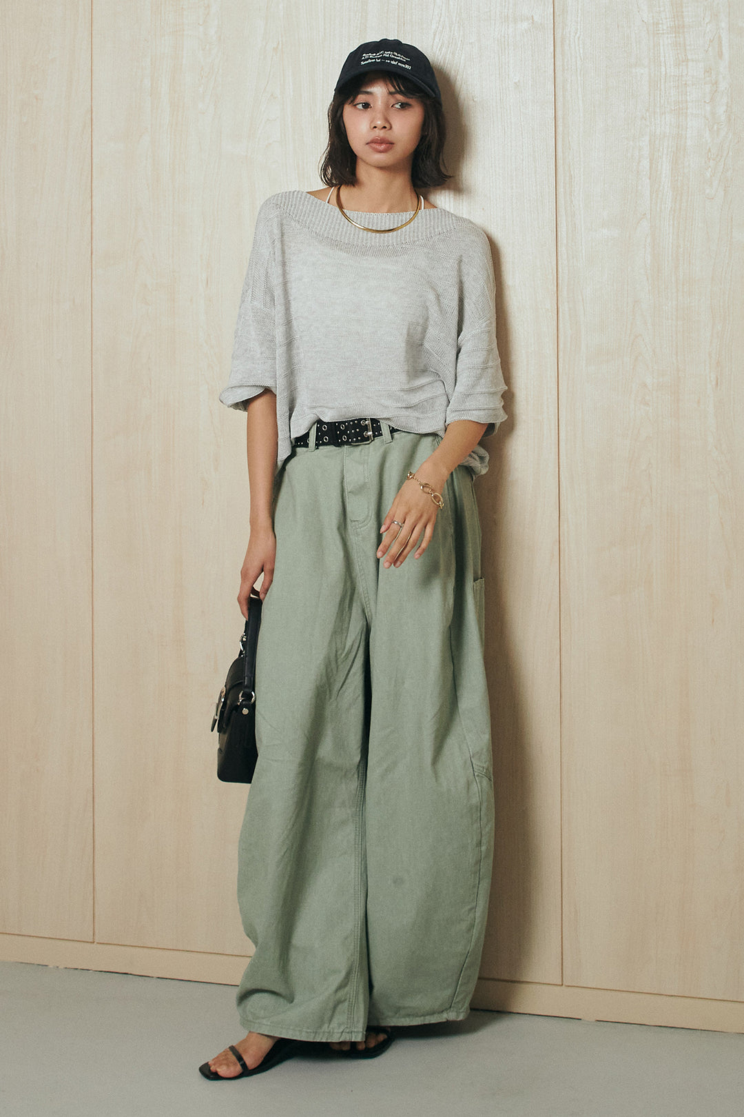 [SET]麻混リラックスニットトップス+ベルト付きカラーデニムパンツ(2set)