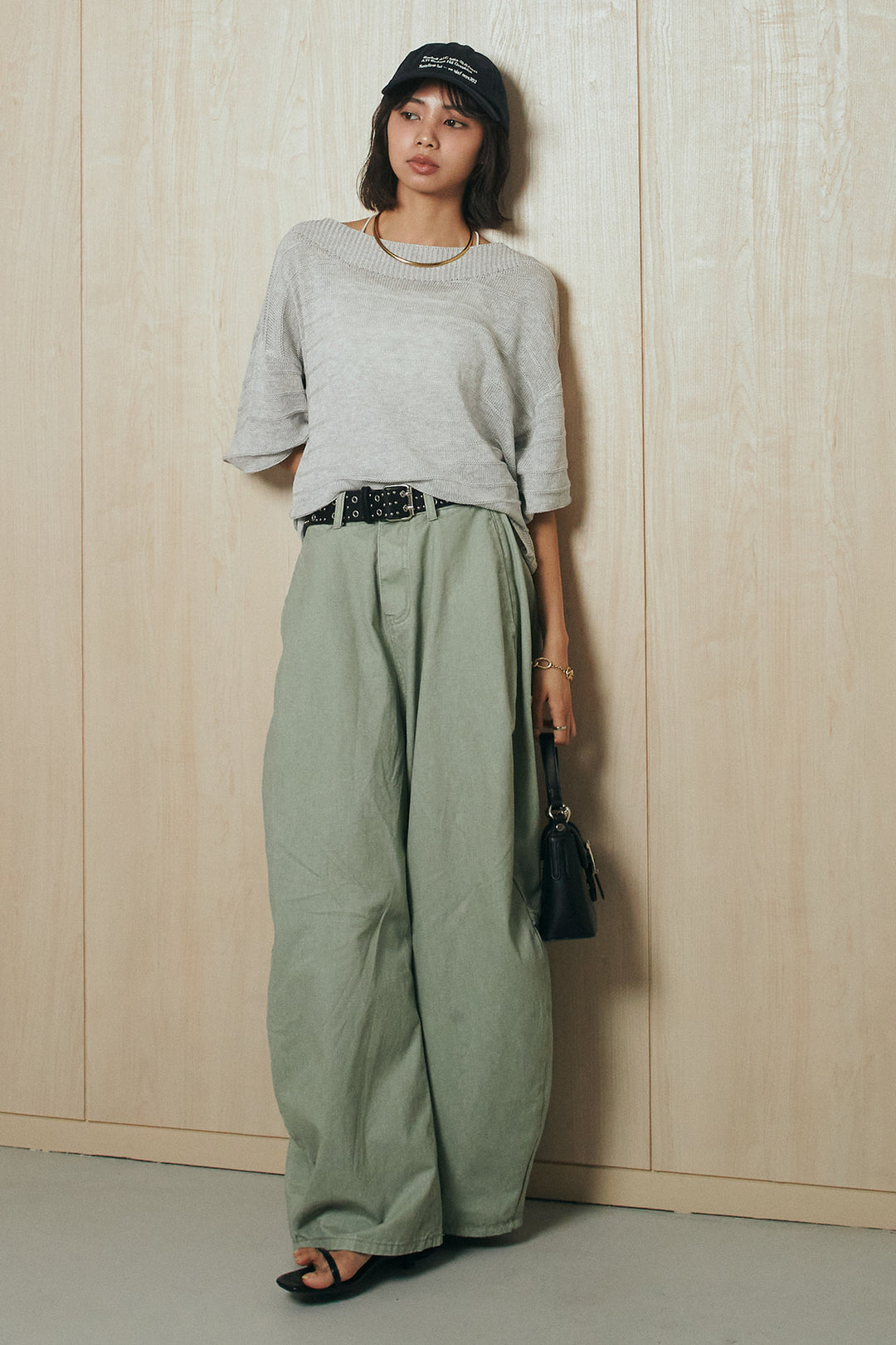 [SET]麻混リラックスニットトップス+ベルト付きカラーデニムパンツ(2set)