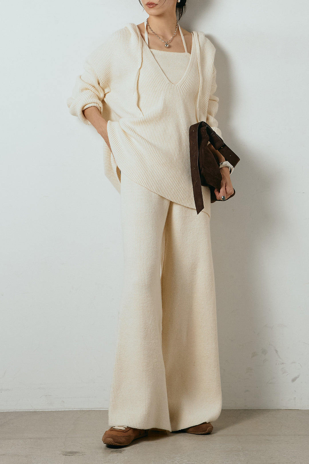 [SET]ホルターネックケーブルニットSETUP