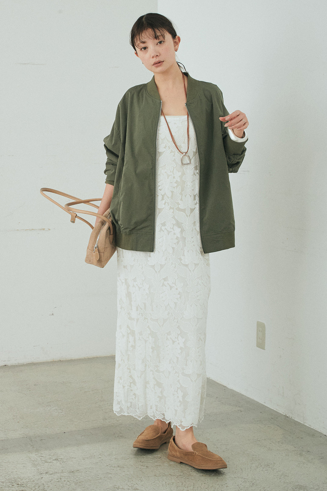 [SET]袖シャーリングオーバーサイズMA1+総レースキャミワンピース(2set)