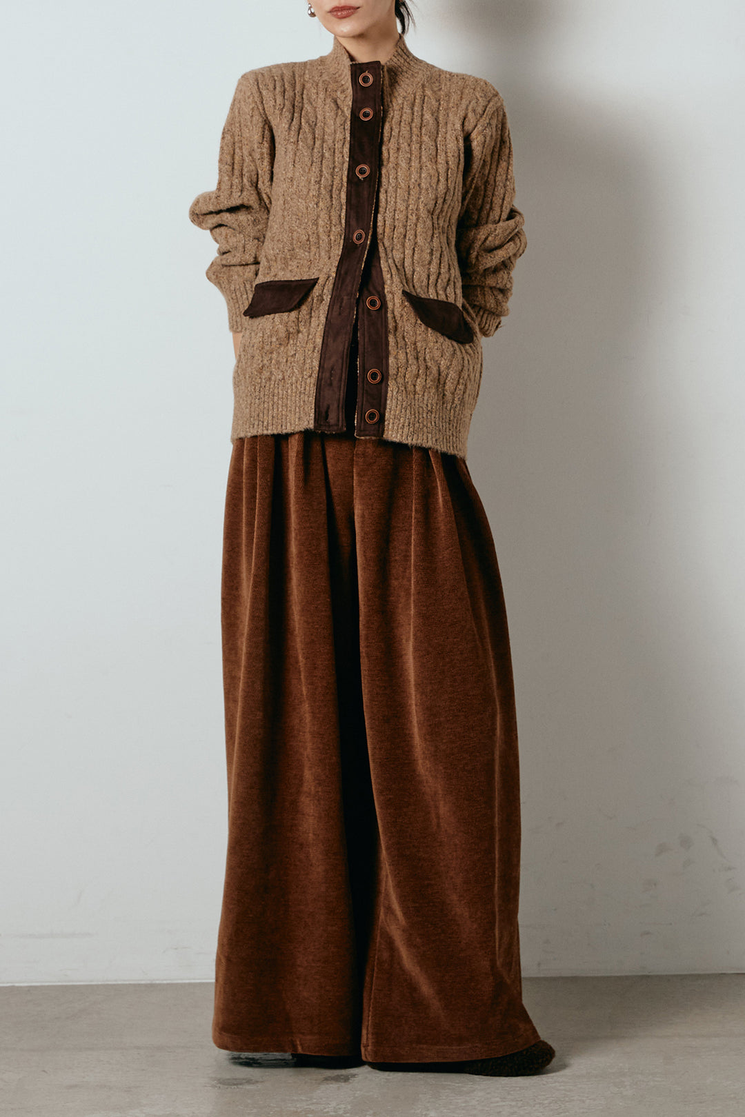 [SET]ボトルネックケーブルニットカーディガン+ベルトループコーデュロイワイドパンツ(2set)