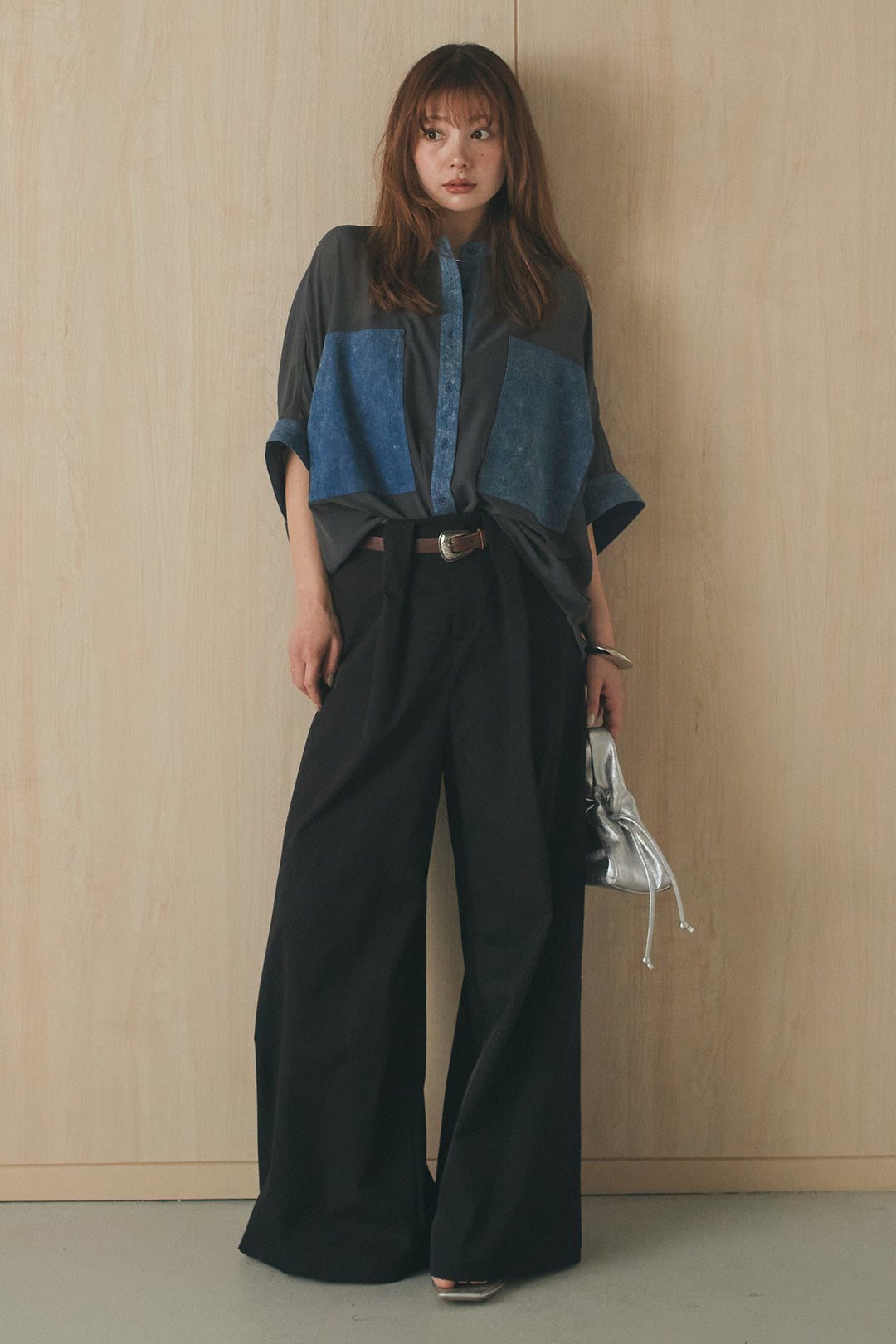 [SET]デニムライクビッグツーポケシアーシャツ+ベルトループデザインハイウエストタックパンツ(2set)