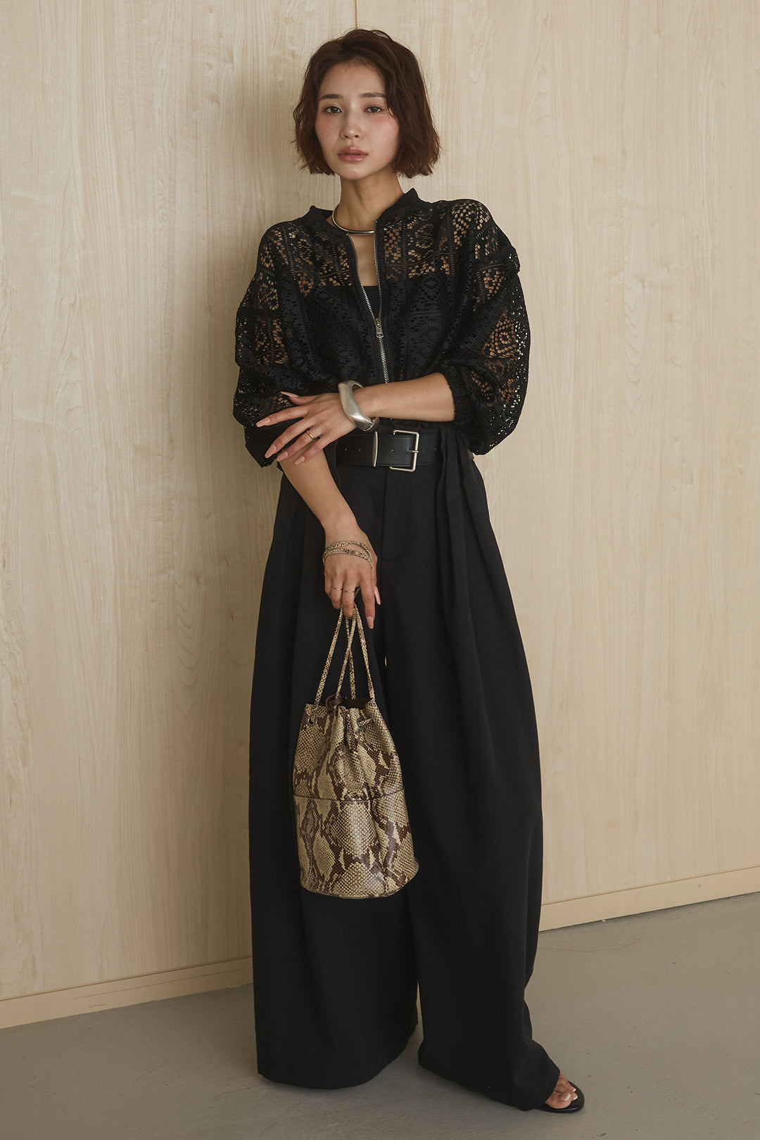 [SET]幾何レースブルゾン+ベルト付きビックループワイドパンツ(2set)