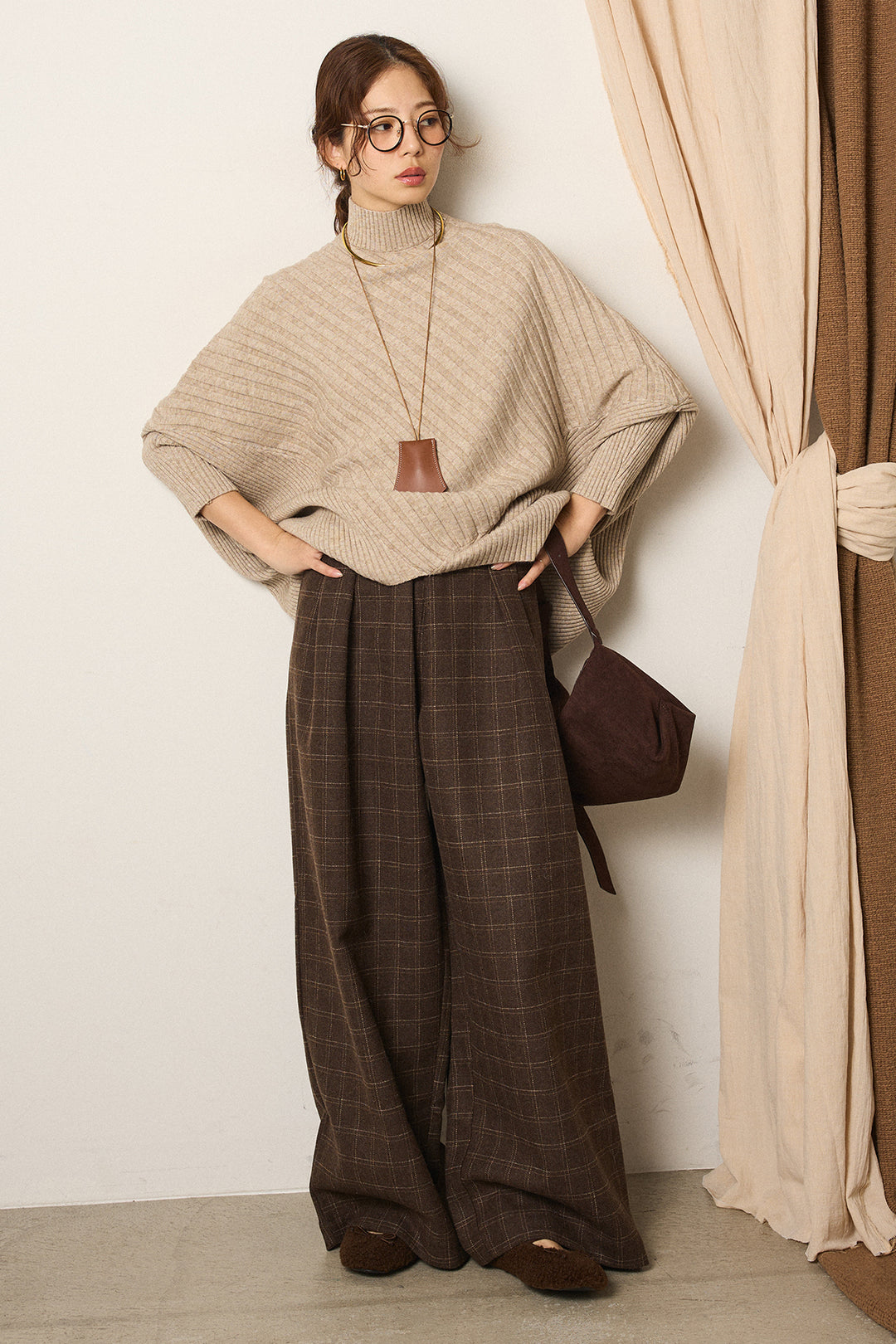 [SET]アシメデザインリブポンチョニットトップス+ウールライクチェックタックパンツ(2set)