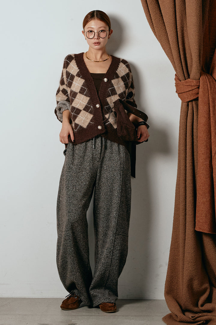 [SET]オーバーサイズ総柄Vネックニットカーディガン+杢ニットフレアパンツ(2set)