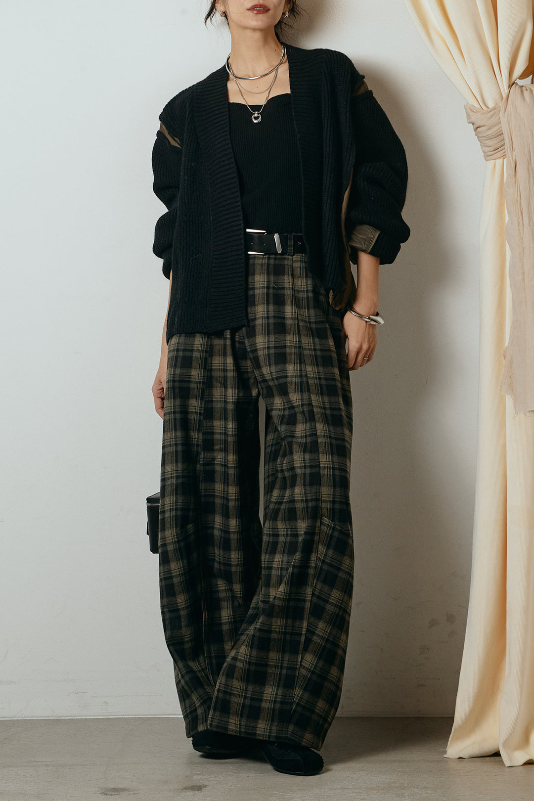 [SET]キルティング切り替えニットカーディガン+ベルト付きタータンチェックカーブワイドパンツ(2set)