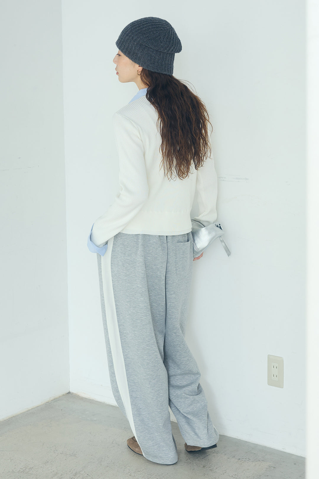 [SET]シャツドッキングボタンニットカーディガン+異素材切り替えスウェットパンツ(2set)