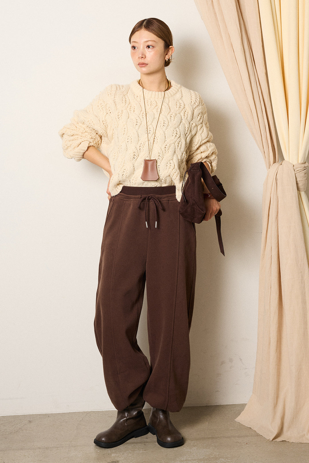 [SET]ケーブルリラックスショートニット+スウェットワイドカーブパンツ(2set)
