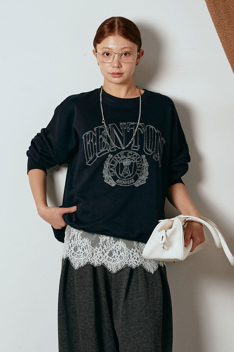 [SET]フロントロゴスウェットプルオーバー+カップ付きレースドッキングキャミソール(2set)