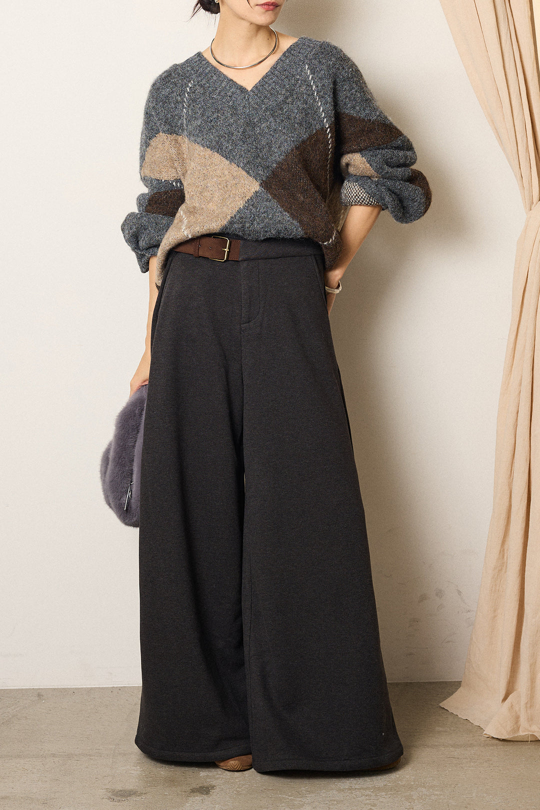 [SET]ルーズアーガイルVネックニット+サイドベルトパンツ(2set)