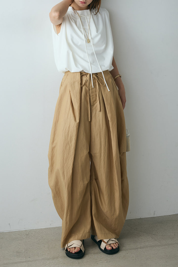 [SET]ネック絞りバルーントップス+デザインタックワイドパンツ(2set)