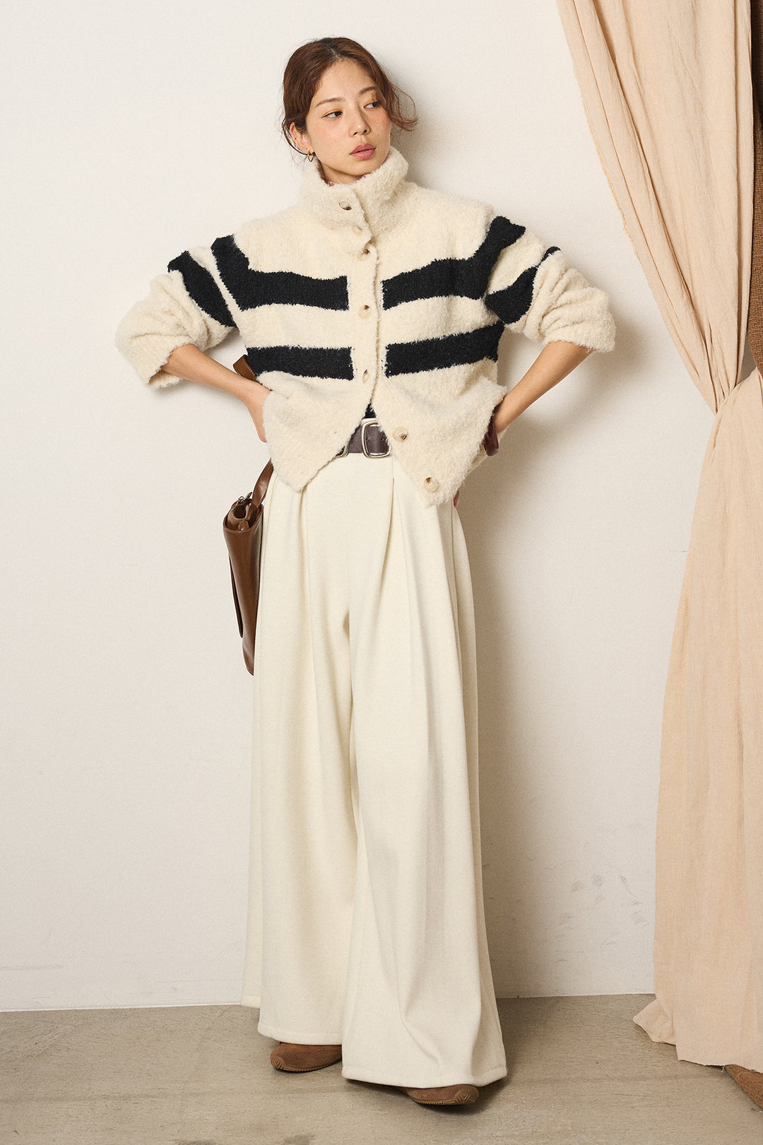 [SET]ハイネックボーダーニットカーディガン+フェイクレザー太ベルト付きタックワイドパンツ(2set)