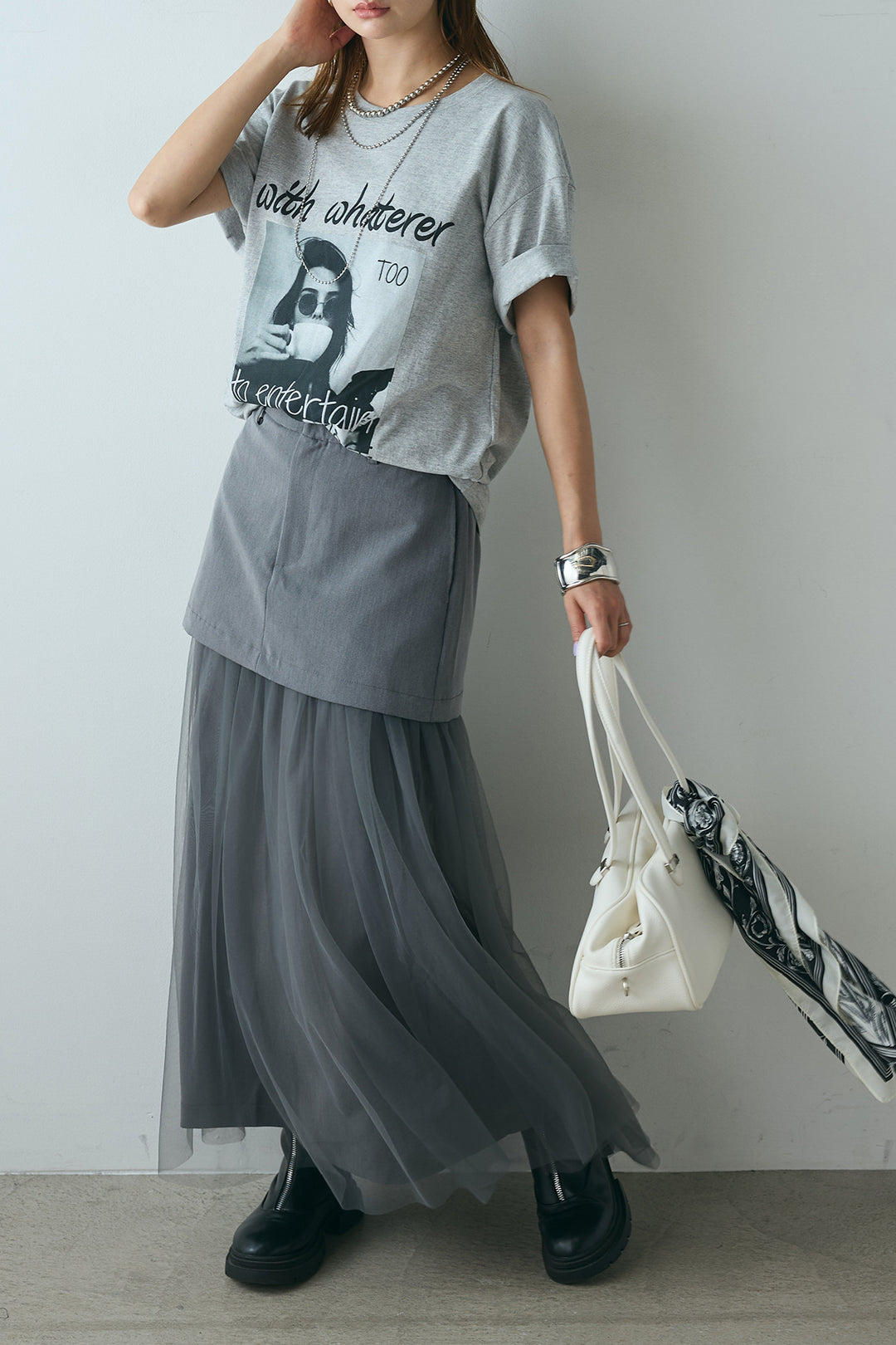 [SET]モノトーンフォトプリントTシャツ+切り替えデザインボリュームチュールスカート(2set)