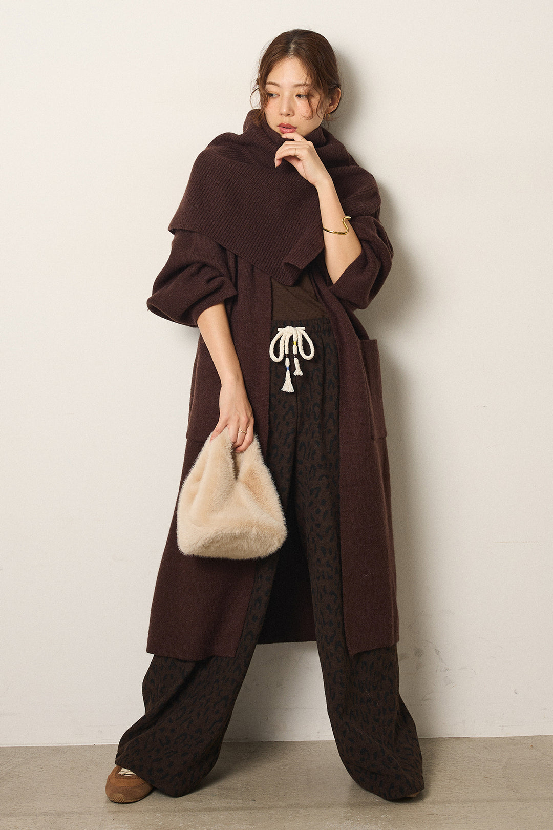 [SET]ケープレイヤードロングカーディガン+レオパードジャガードニットパンツ(2set)