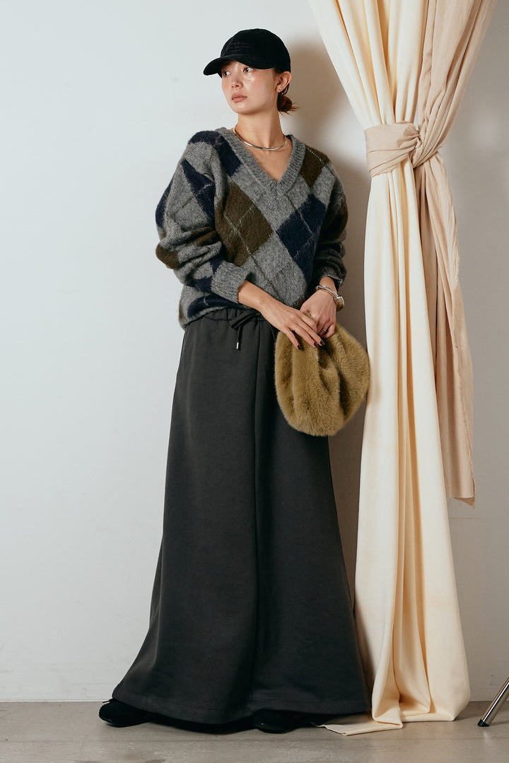 [SET]アクリルモヘアアーガイルVネックプルオーバー+裏起毛スウェットロングマキシスカート(2set)