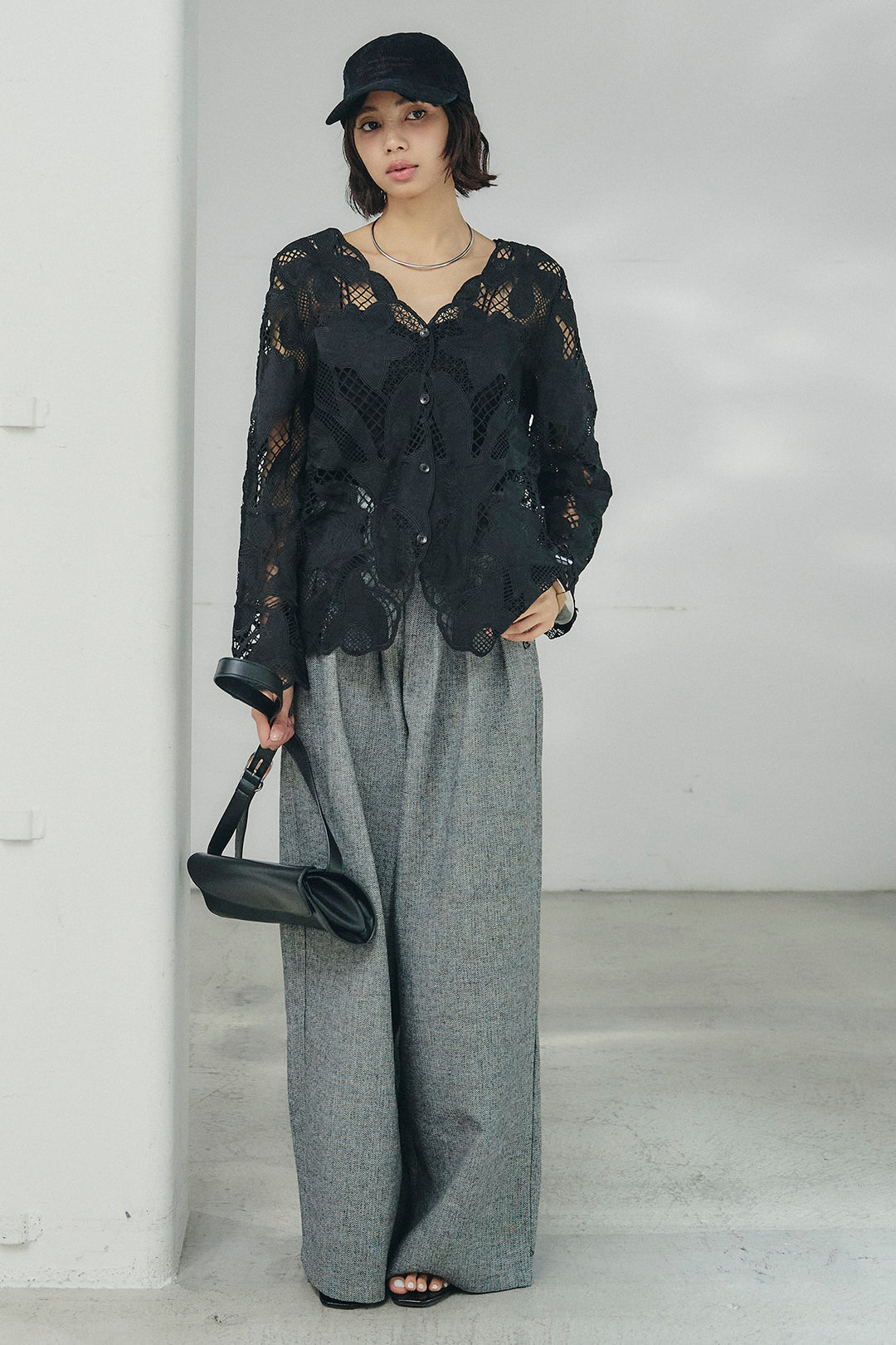 [SET]フラワー刺繍レースブラウス+サイドボタンツイードタックパンツ(2set)