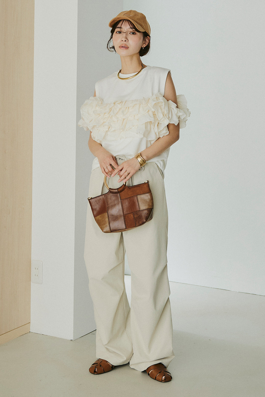 [SET]天竺ナイロンドッキングビスチェ風トップス+ニーサイドタックウエストドロスパンツ(2set)