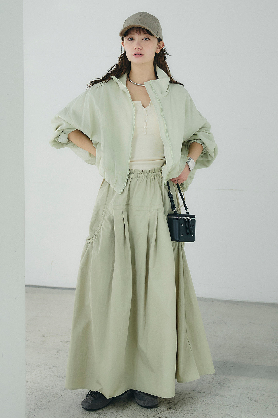 [SET]スタンドネックシアーブルゾン+ナイロンデザインフレアスカート(2set)