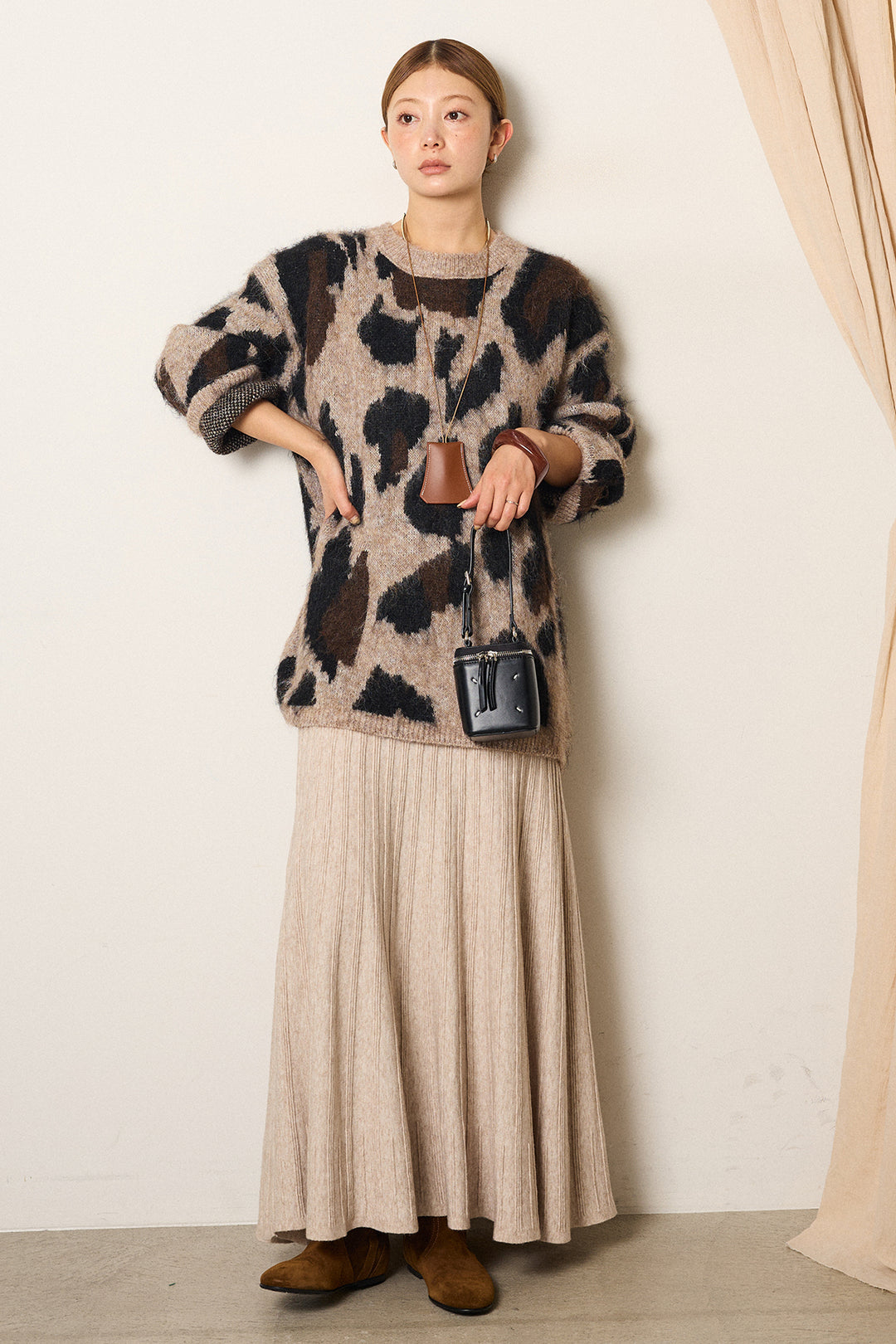 [SET]ルーズアニマルモヘアニットトップス+編み地切り替えフレアニットスカート(2set)