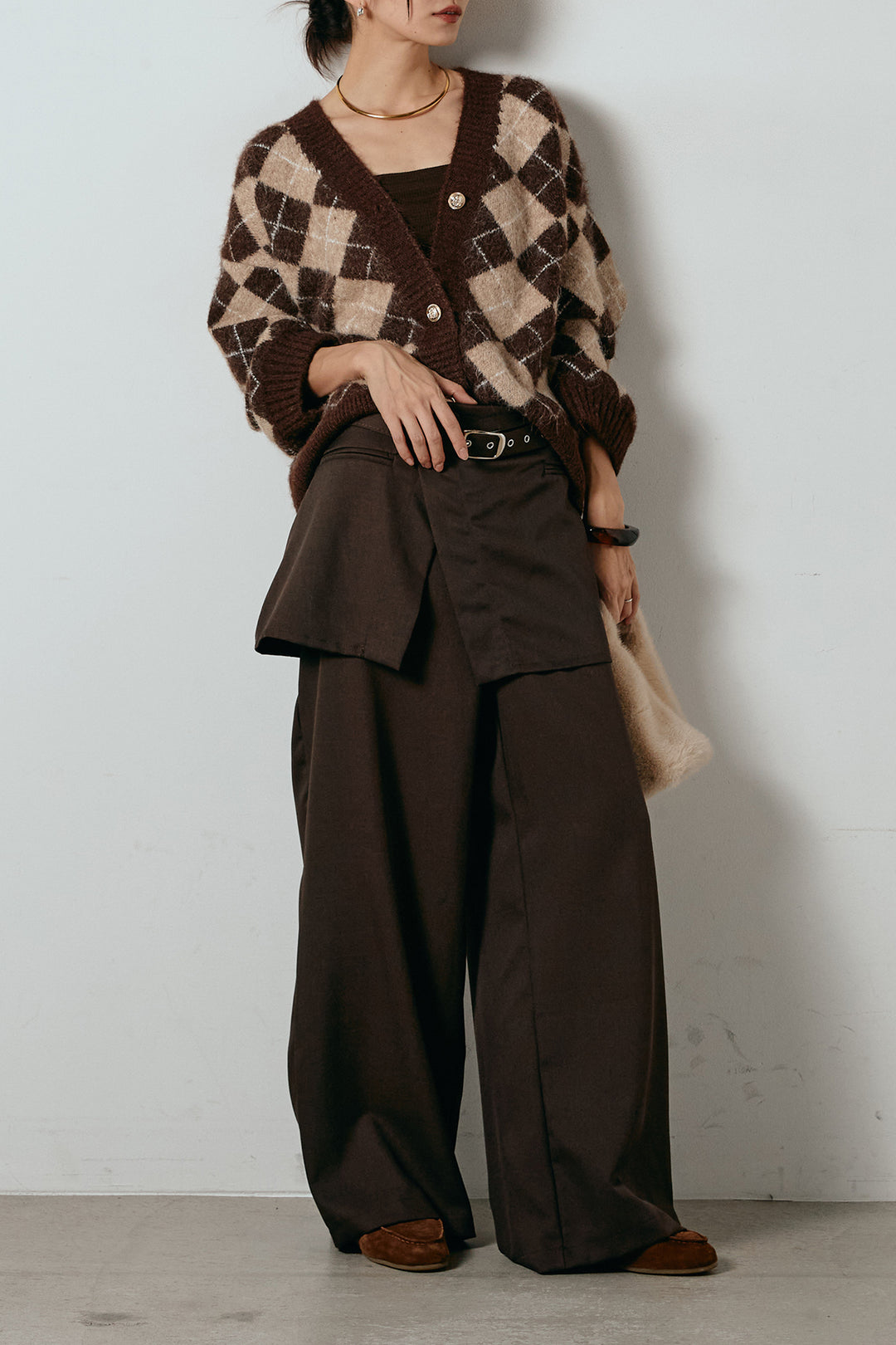 [SET]オーバーサイズ総柄Vネックニットカーディガン+ベルト付きウエストデザインパンツ(2set)