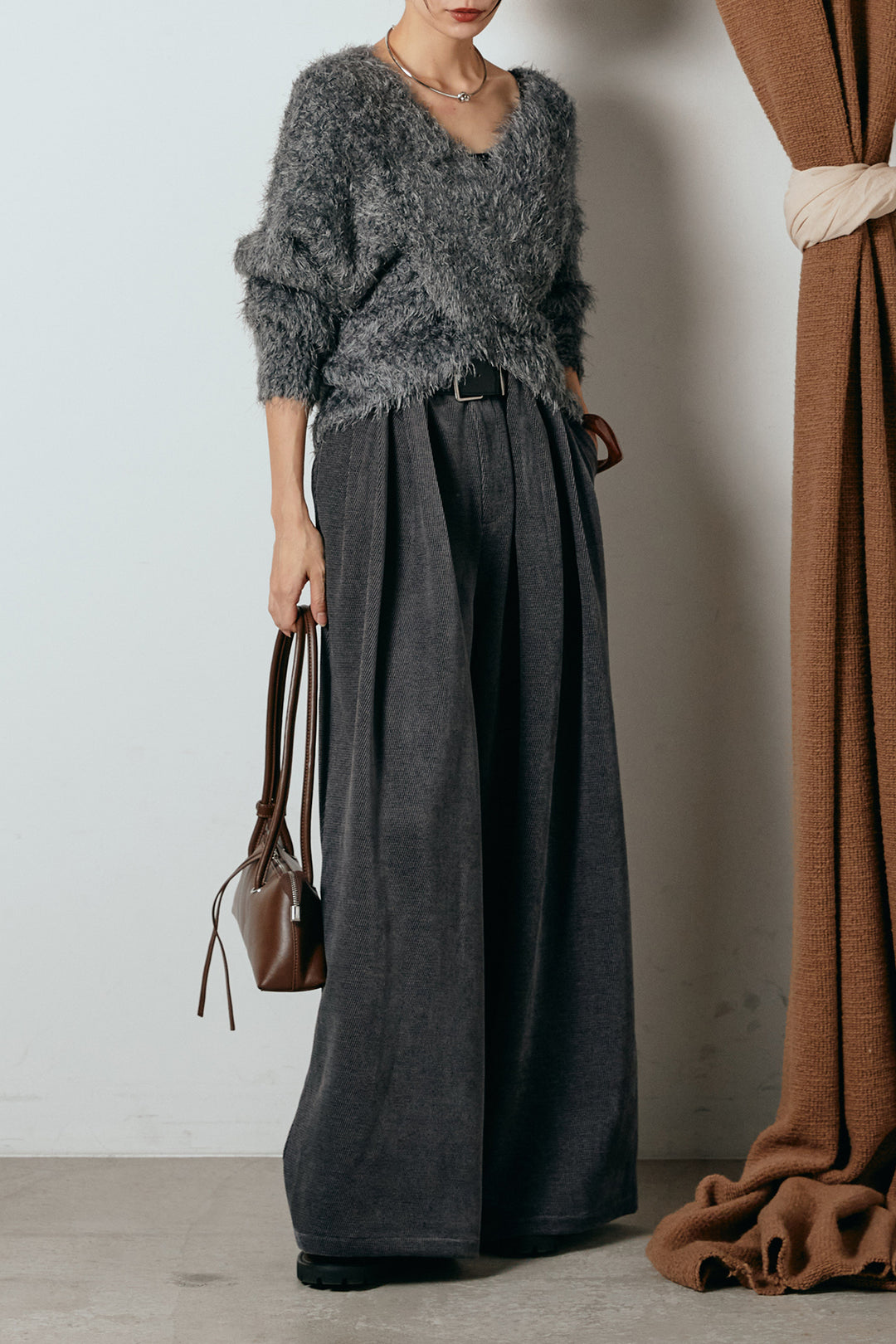 [SET]シャギークロスニットトップス+ベルトループコーデュロイワイドパンツ(2set)