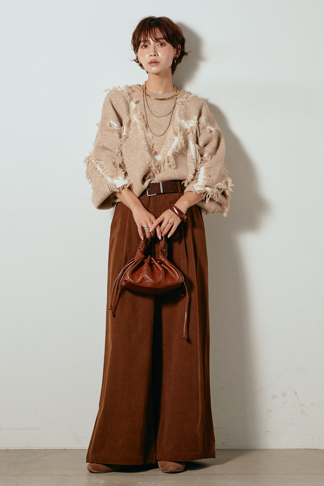 [SET]シャギージャガードニットトップス+太ベルト付きコーデュロイタックパンツ(2set)