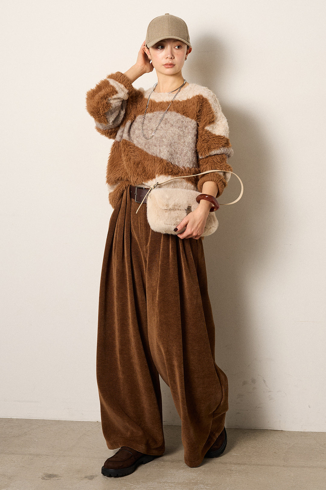 [SET]シャギーウェーブ柄クルーネックニットトップス+ベルトループコーデュロイワイドパンツ(2set)