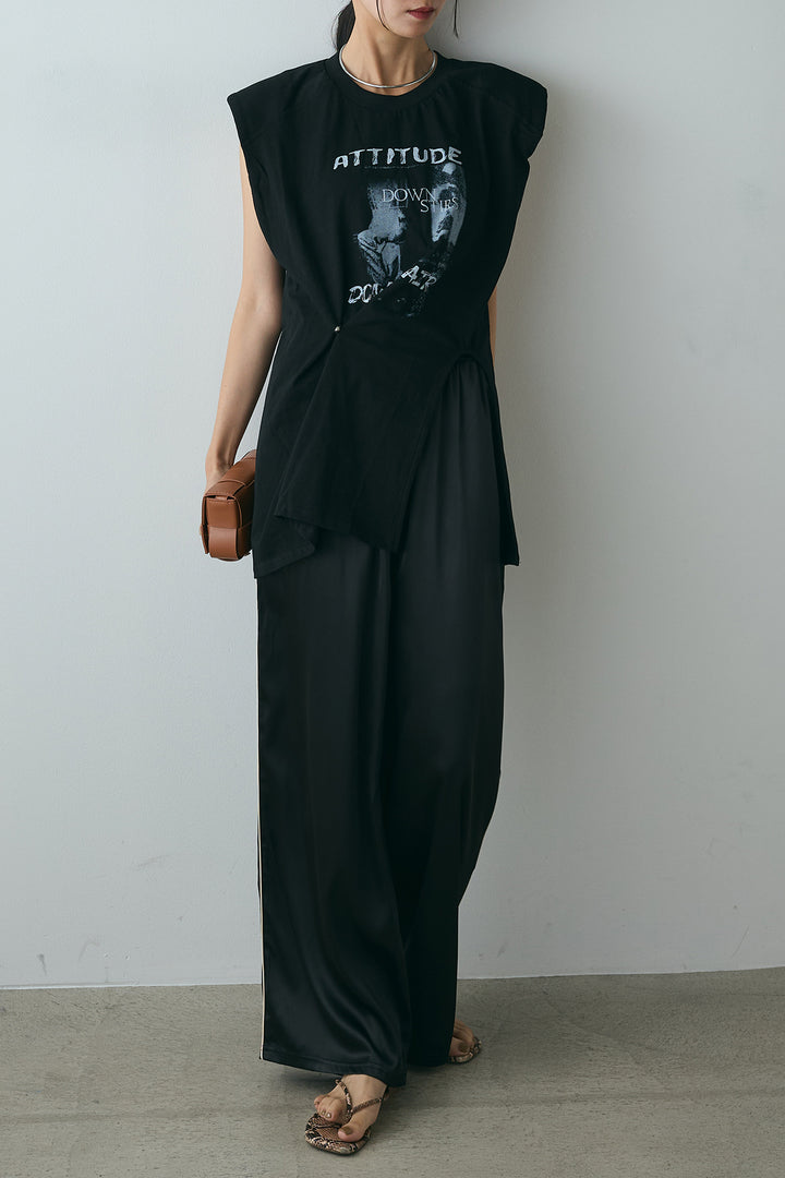 [SET]サイドデザインプリントTシャツ+サイドラインサテンパンツ(2set)