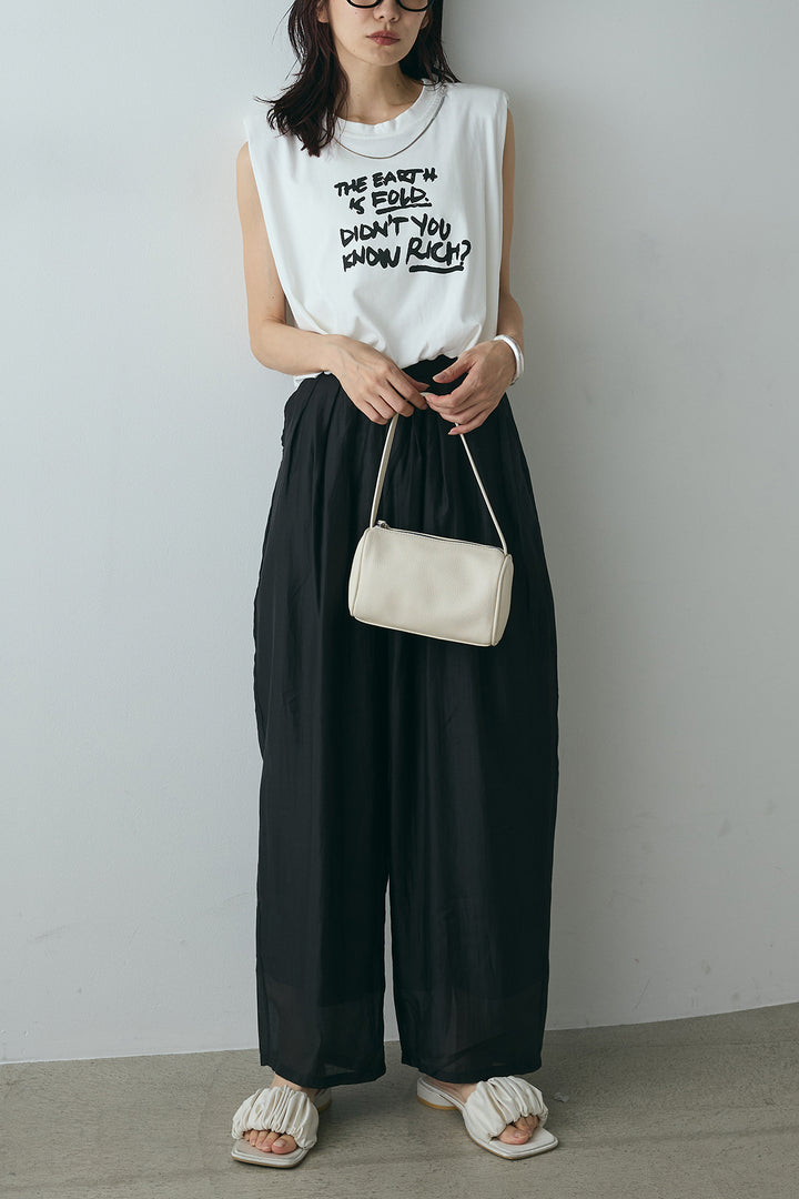 [SET]シルバーネックレス付きロゴTシャツ+カーブシアーパンツ(2set)