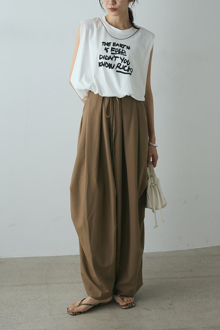 [SET]シルバーネックレス付きロゴTシャツ+ランダムタック入りワイドパンツ(2set)