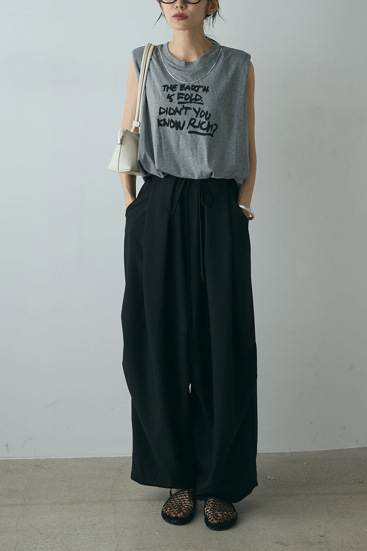 [SET]シルバーネックレス付きロゴTシャツ+ランダムタック入りワイドパンツ(2set)