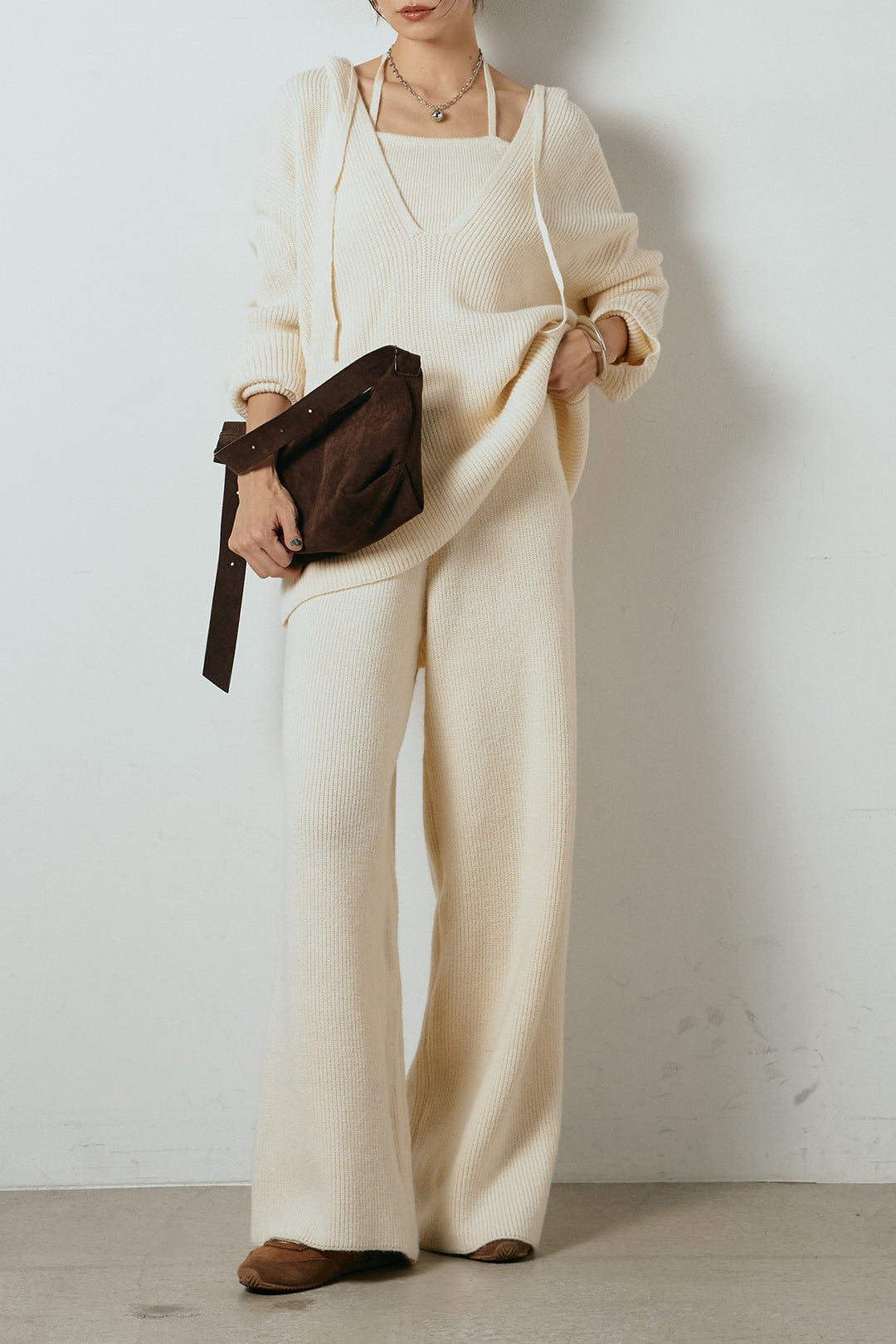 [SET]ホルターネックケーブルニットSETUP