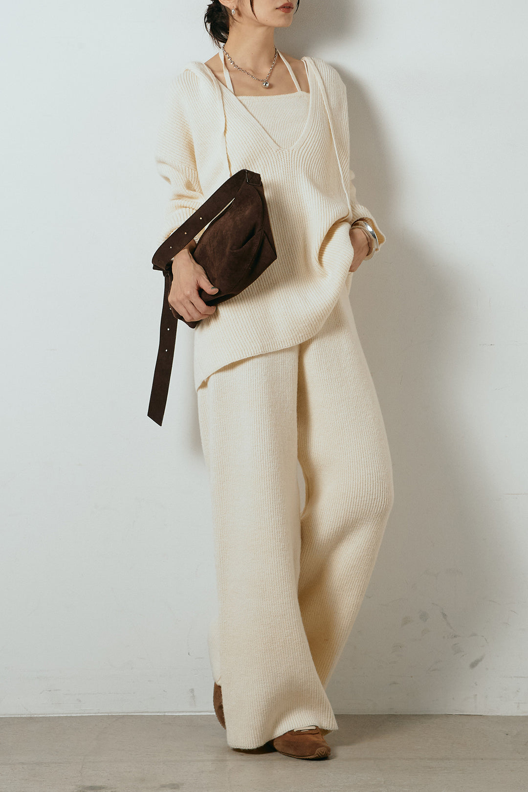 [SET]ホルターネックケーブルニットSETUP