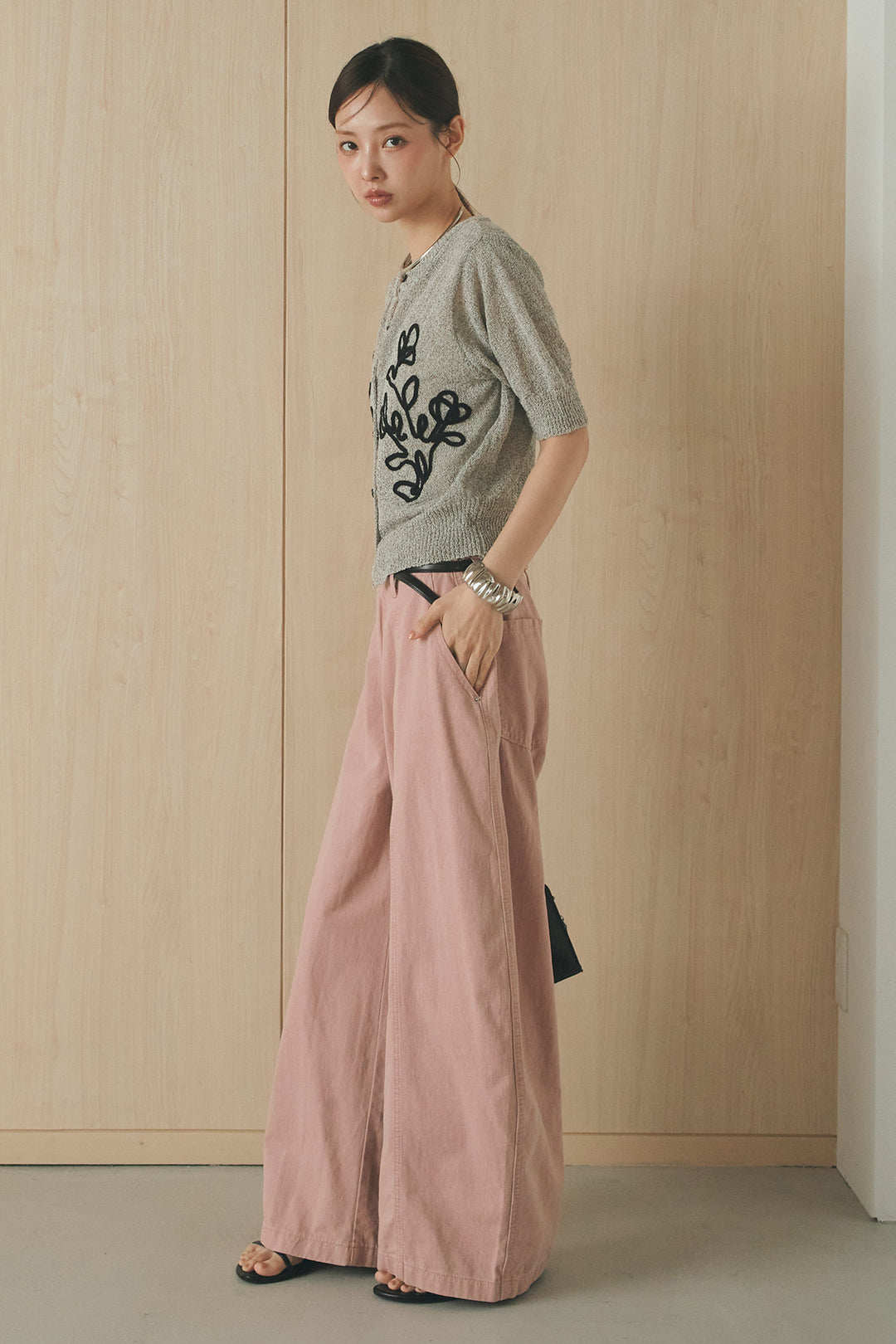 [SET]フロントテープデザイン半袖カーディガン+サイドベルトカーブワイドパンツ(2set)