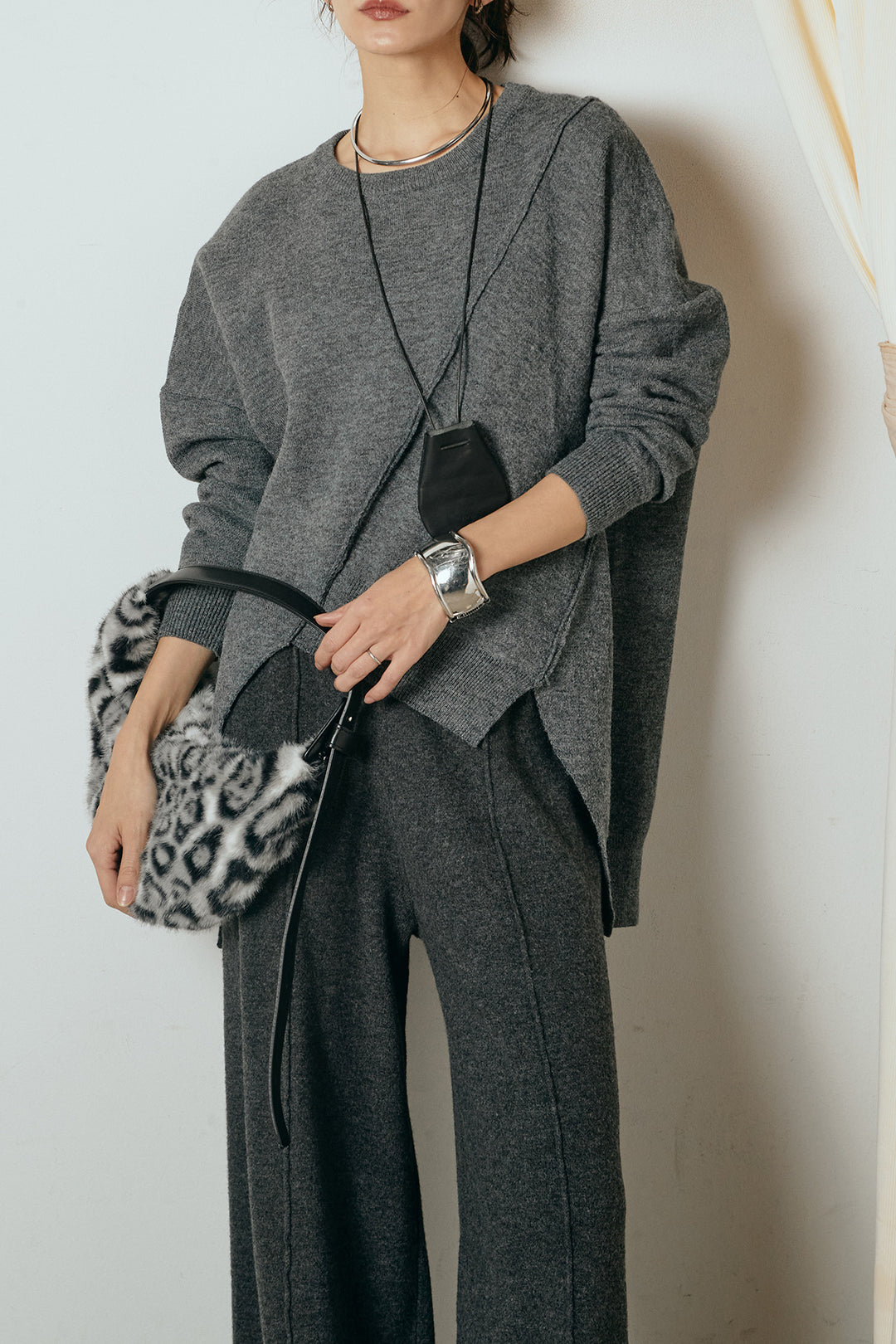 【着回しセット】[SET]アシンメトリーデザインニットトップス+センターラインニットパンツ+フラワー刺繍ワイドスカート(3set)