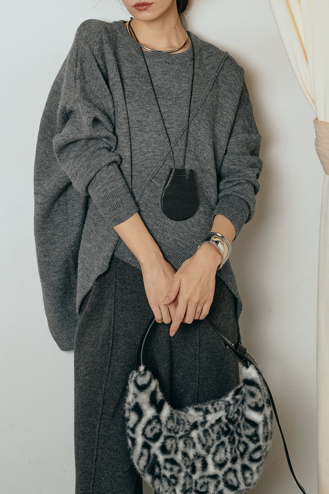 【着回しセット】[SET]アシンメトリーデザインニットトップス+センターラインニットパンツ+フラワー刺繍ワイドスカート(3set)