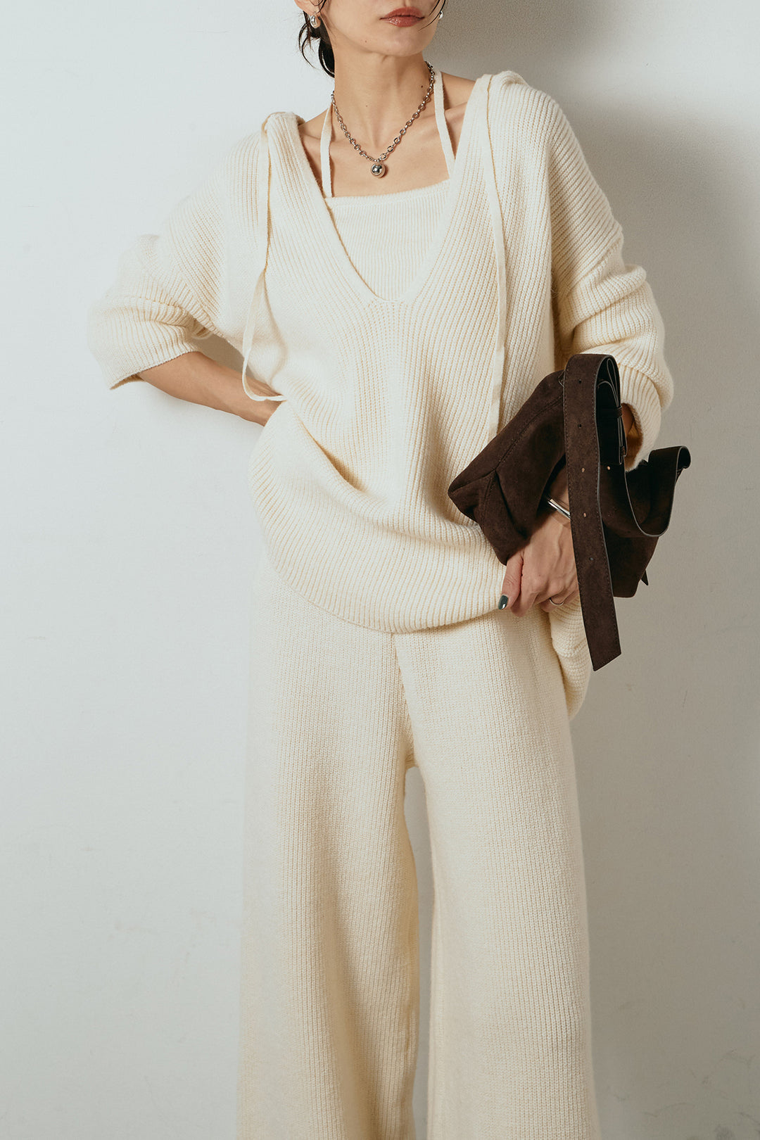 [SET]ホルターネックケーブルニットSETUP