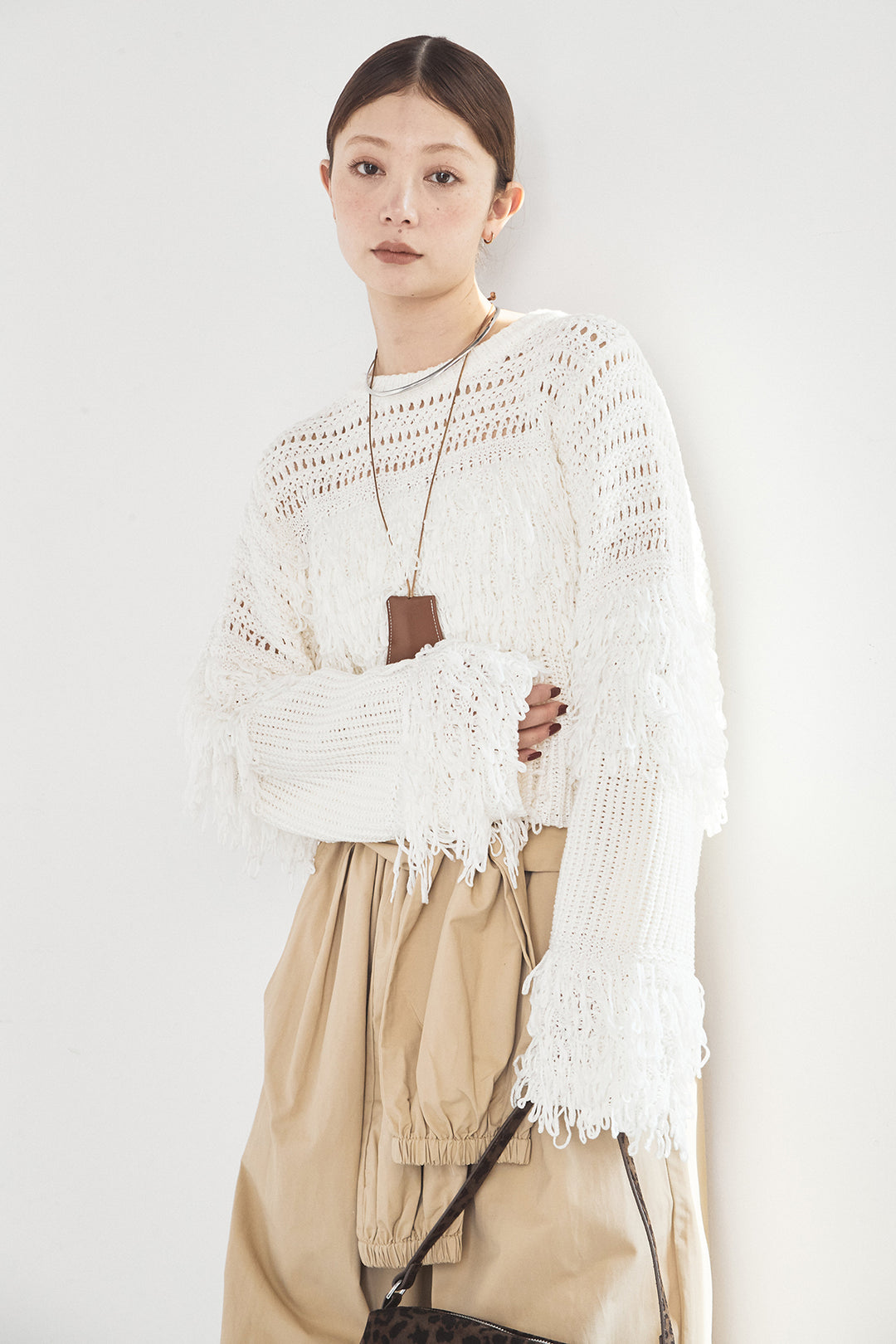 [SET]メッシュフリンジ切り替えプルオーバー+合繊ツイルスタンドウエスト巻きジョガーパンツ(2set)