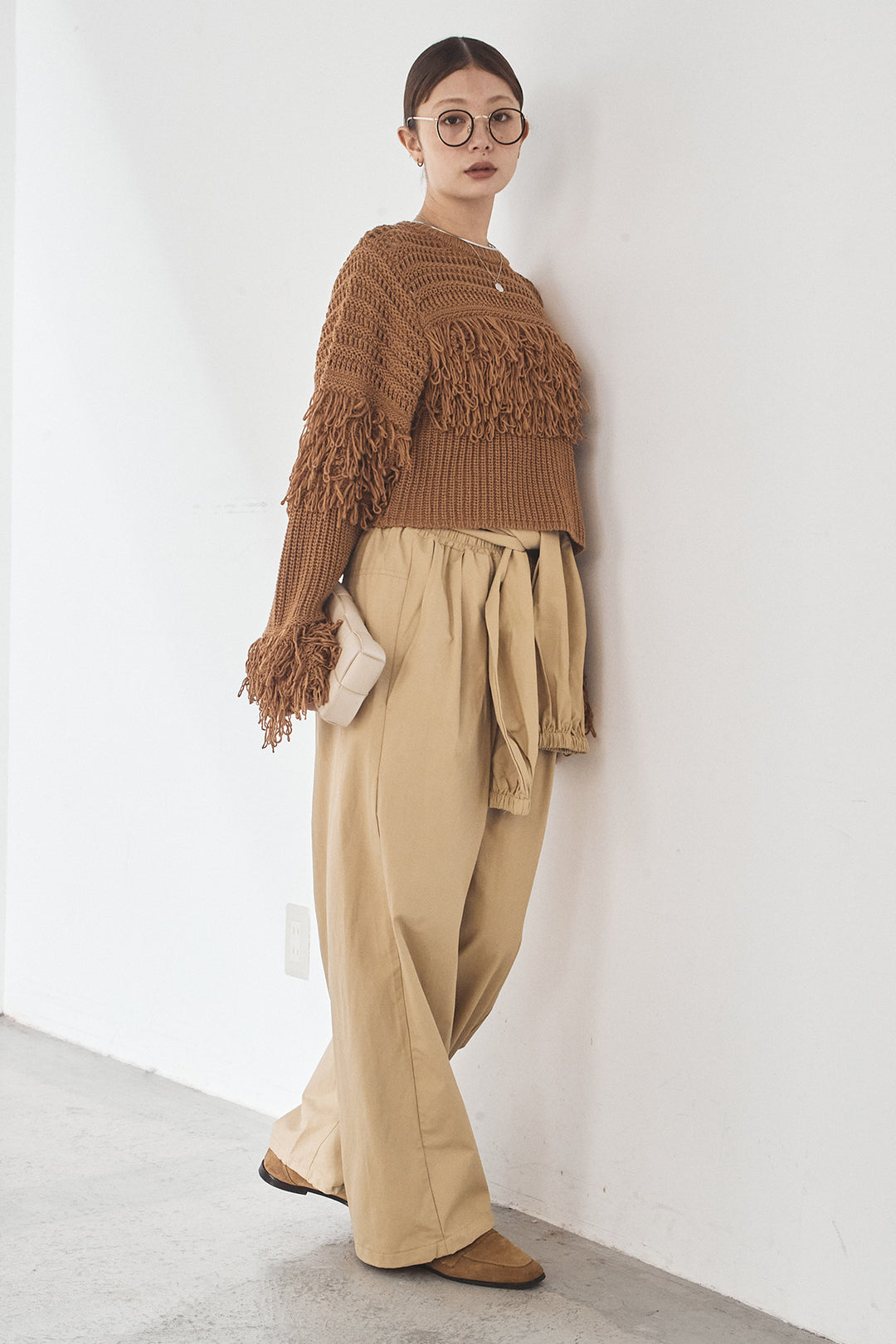 [SET]メッシュフリンジ切り替えプルオーバー+合繊ツイルスタンドウエスト巻きジョガーパンツ(2set)