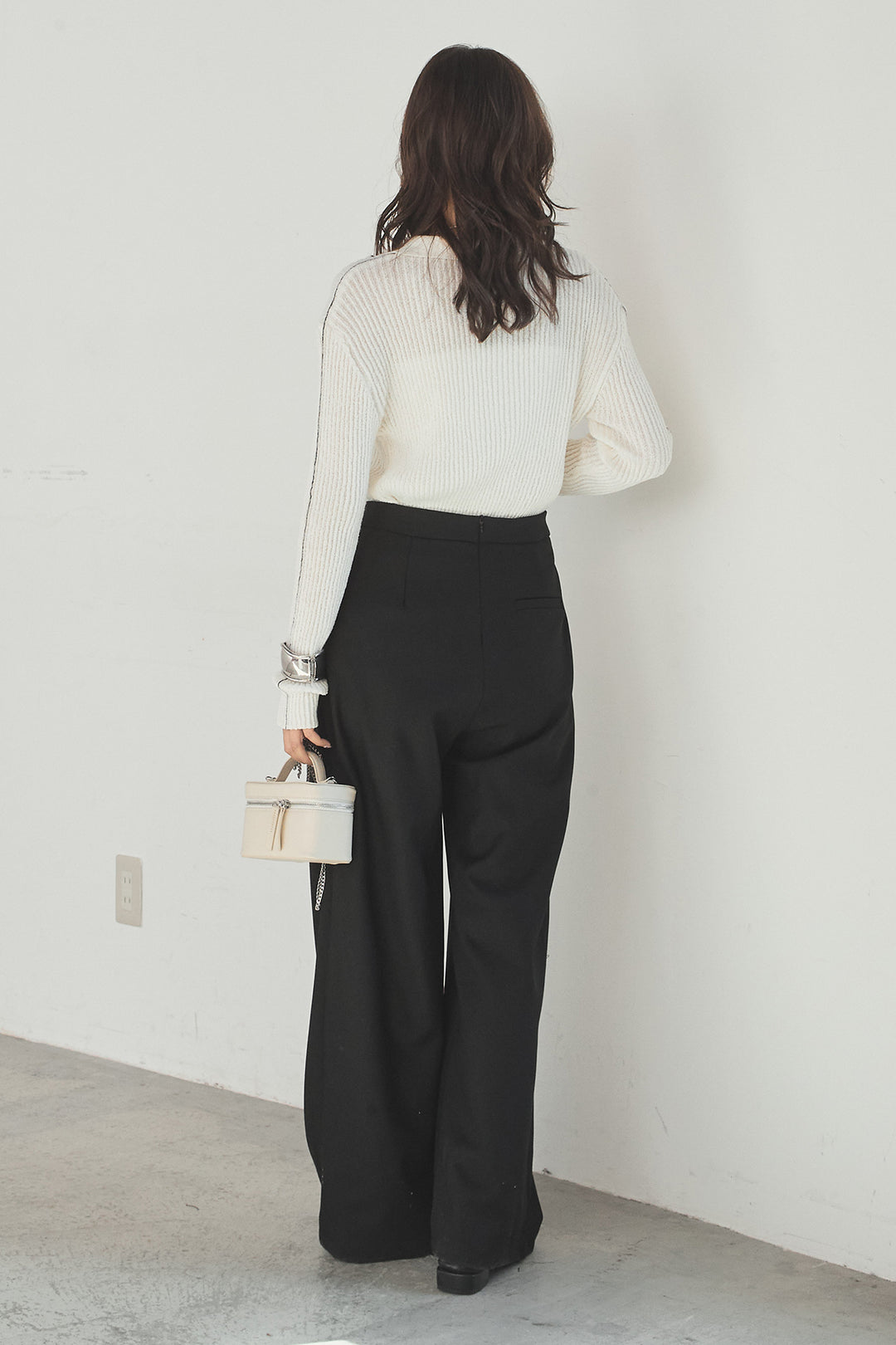 [SET]衿付きニットプルオーバー+サイドベルトタック入りスラックス(2set)