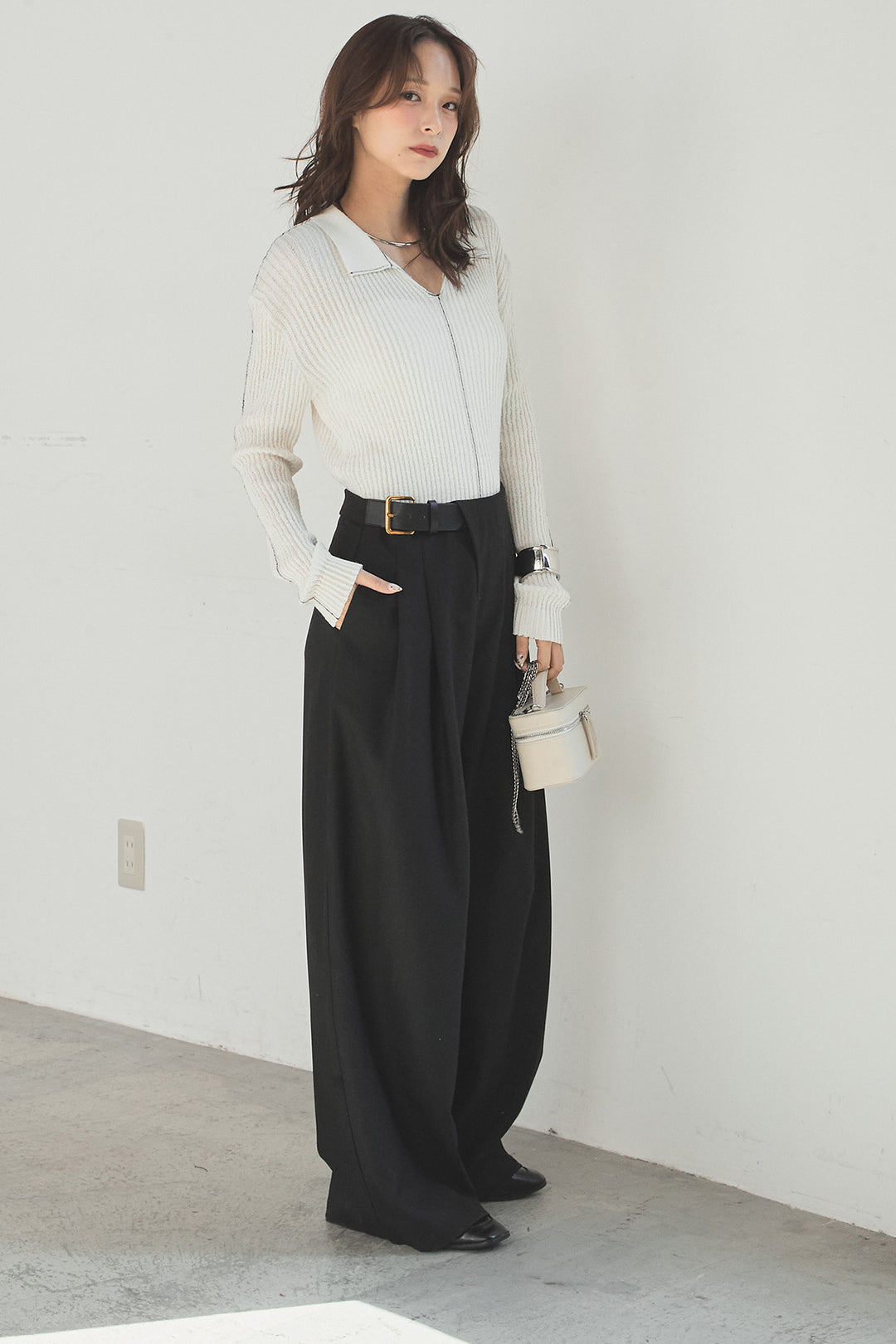 [SET]衿付きニットプルオーバー+サイドベルトタック入りスラックス(2set)
