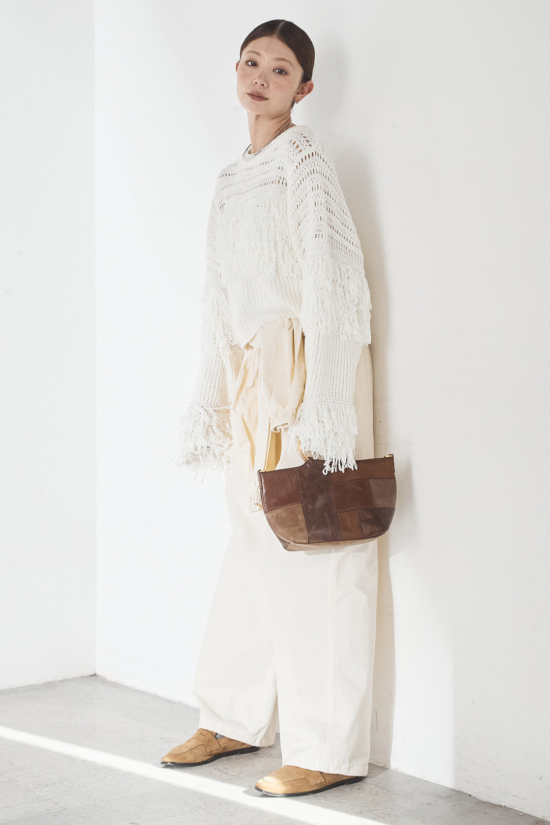 [SET]メッシュフリンジ切り替えプルオーバー+合繊ツイルスタンドウエスト巻きジョガーパンツ(2set)