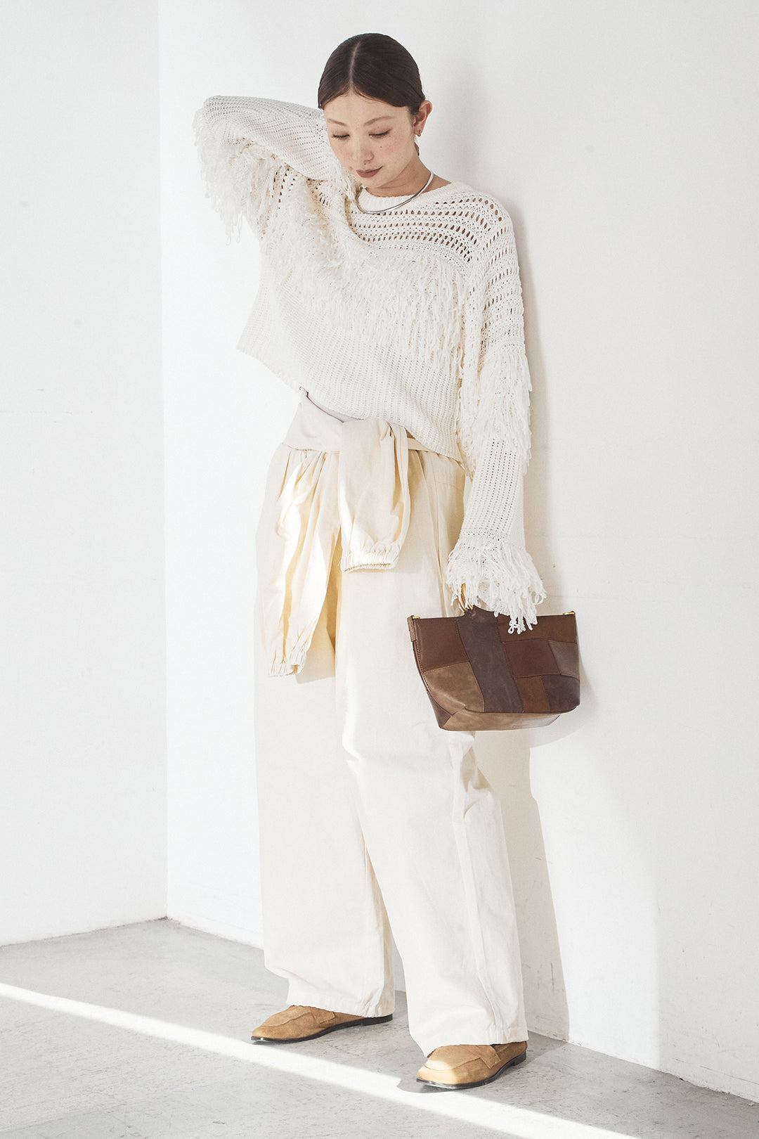 [SET]メッシュフリンジ切り替えプルオーバー+合繊ツイルスタンドウエスト巻きジョガーパンツ(2set)