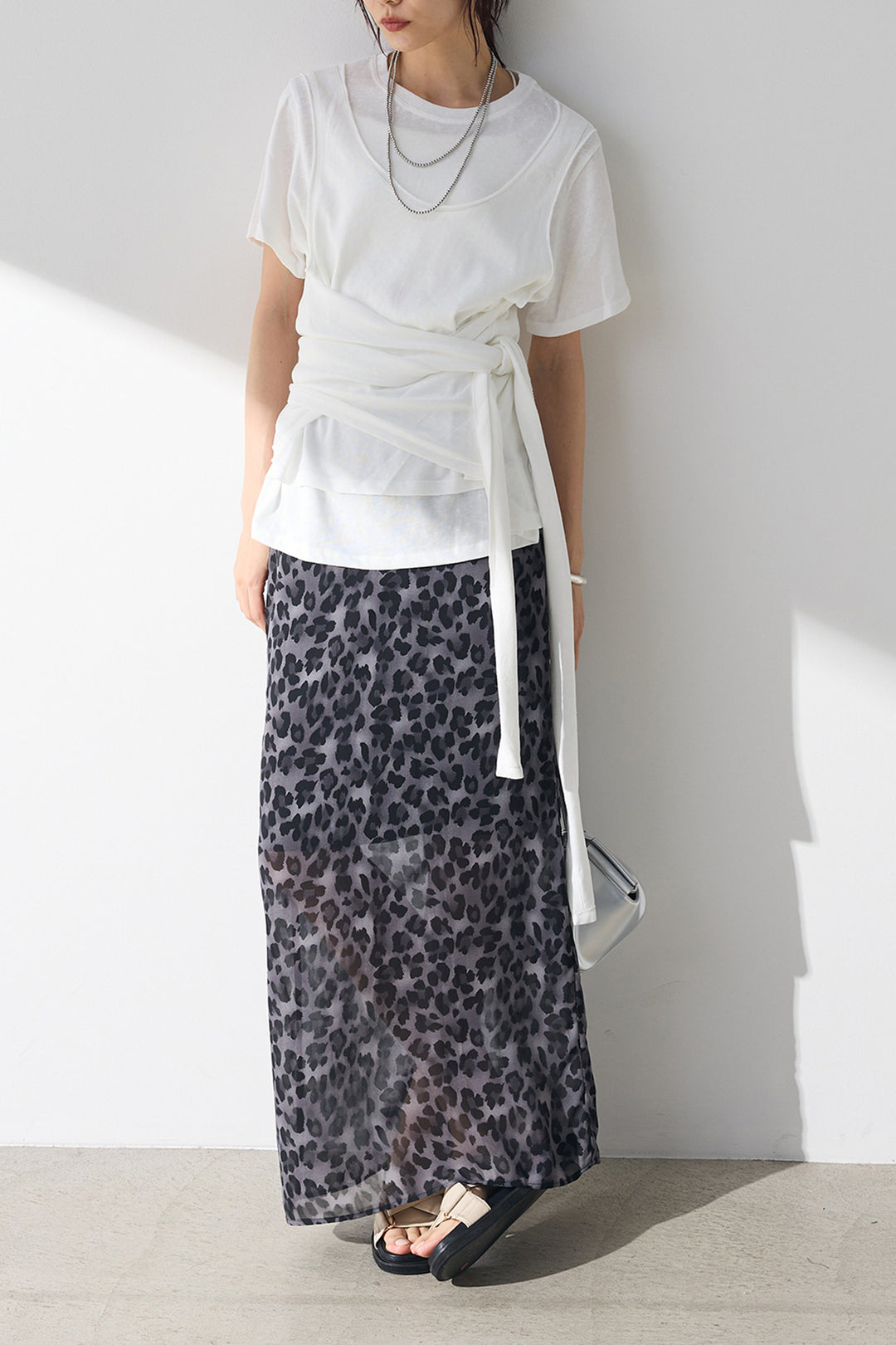 [SET]フロントタイTシャツ+レオパード柄ストレートスカート(2set)