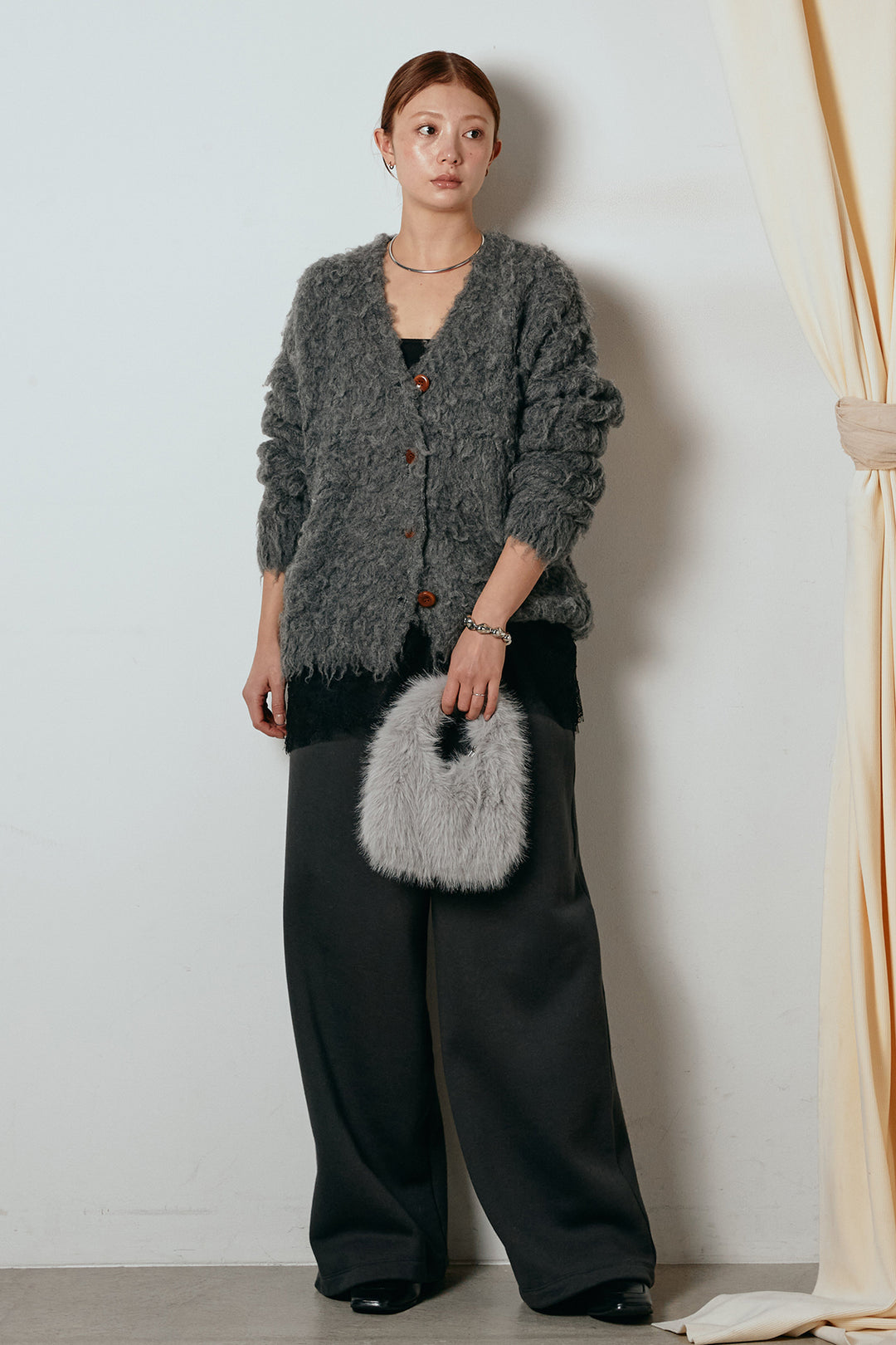 [SET]ルーズシャギーニットカーディガン+レース切り替えキャミソール(2set)