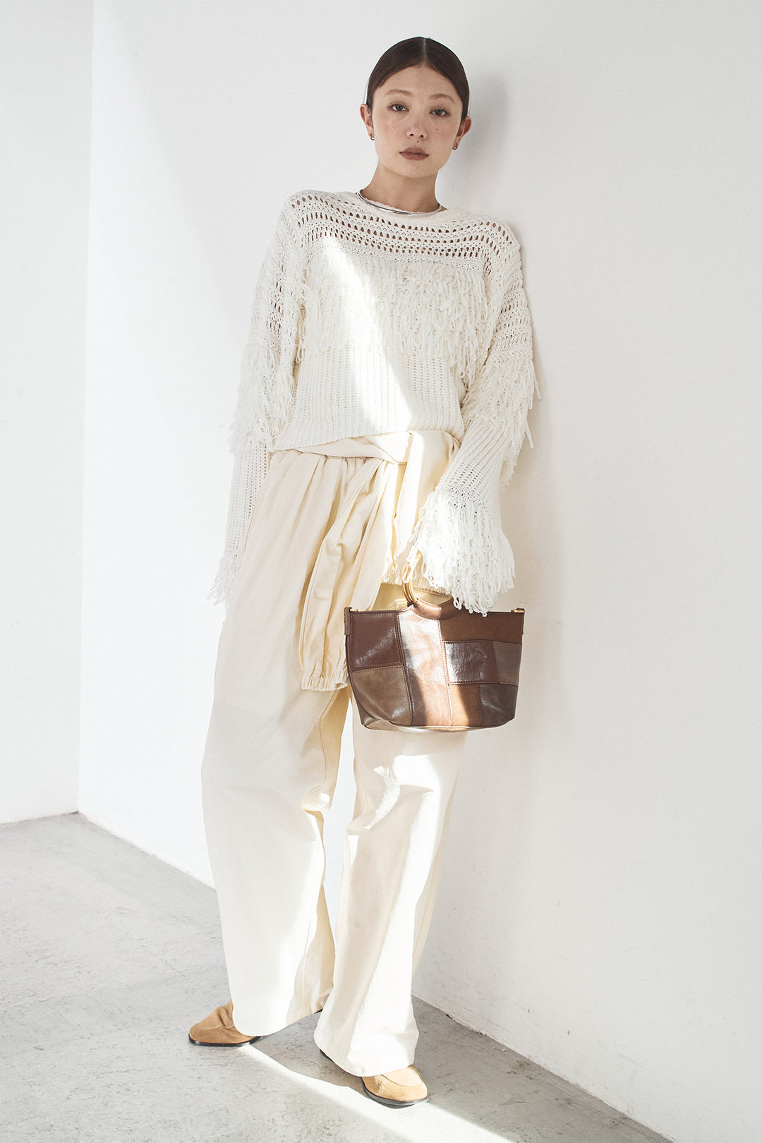 [SET]メッシュフリンジ切り替えプルオーバー+合繊ツイルスタンドウエスト巻きジョガーパンツ(2set)