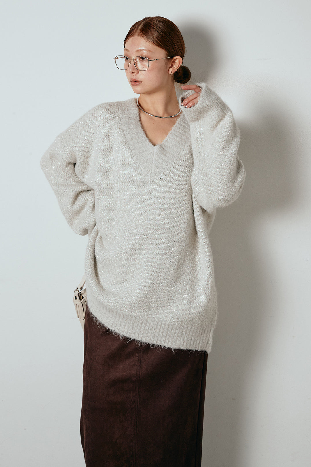 [SET]Vネックルーズラメニットトップス+スウェードライク裾フリンジスカート(2set)