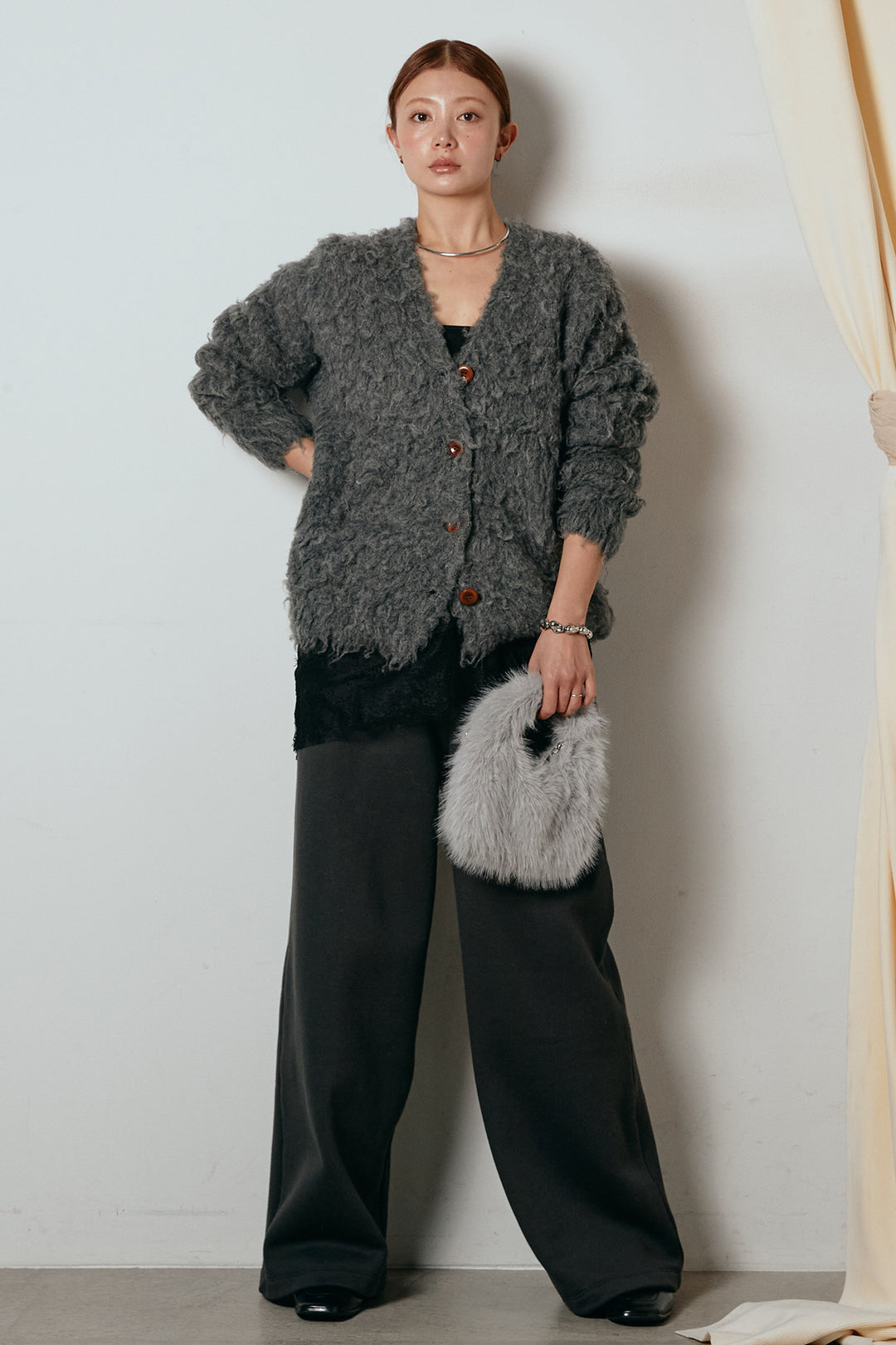 [SET]ルーズシャギーニットカーディガン+レース切り替えキャミソール(2set)