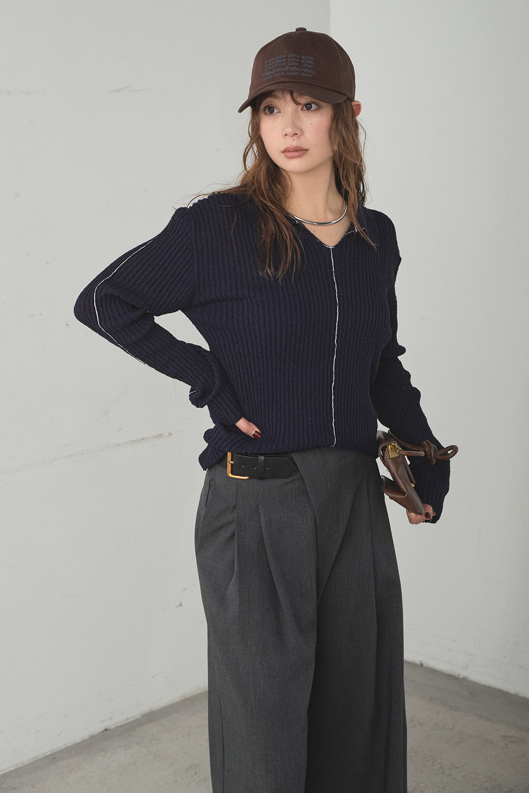 [SET]衿付きニットプルオーバー+サイドベルトタック入りスラックス(2set)