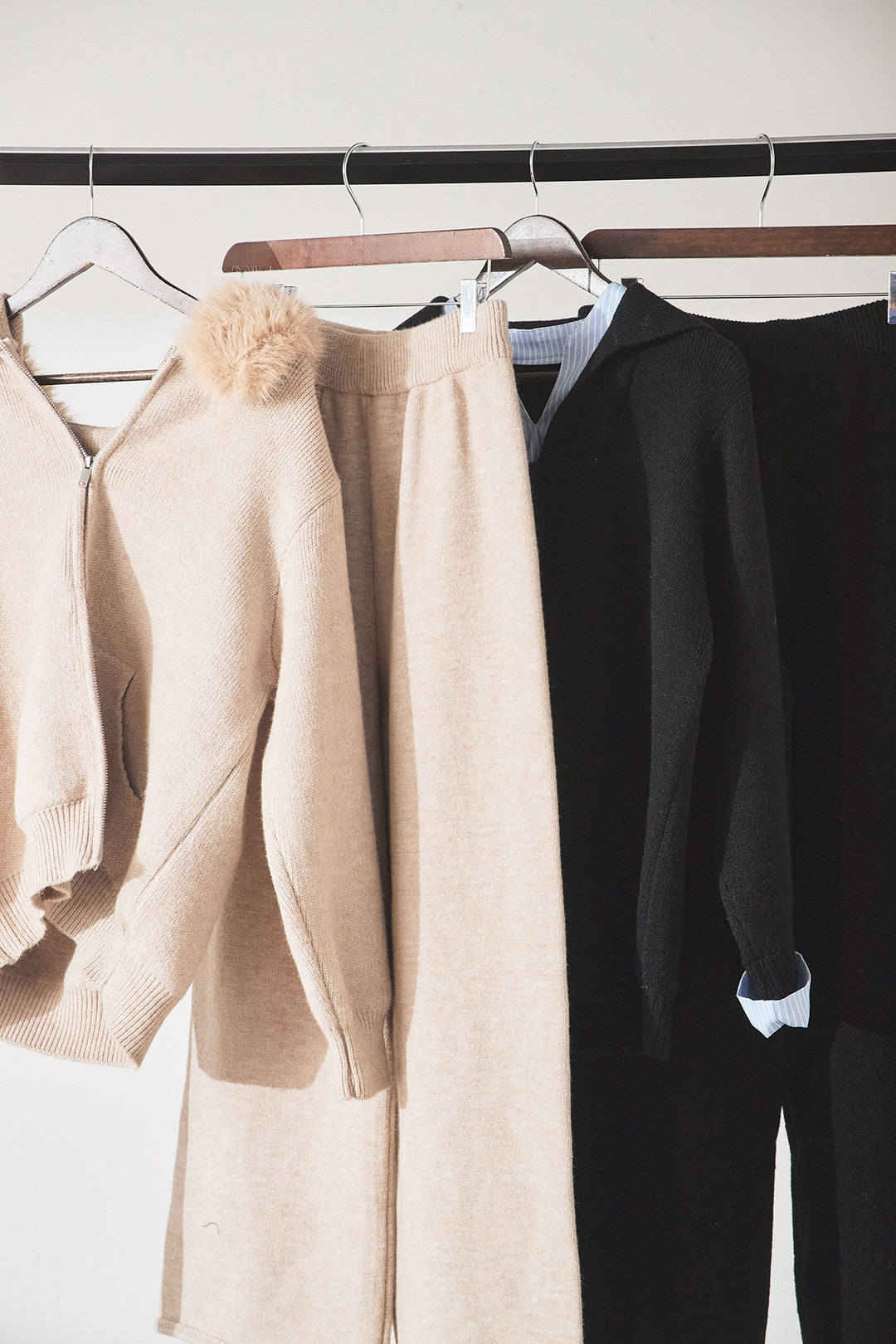 【着回しセット】[SET]ファー付きフーディーニットSETUP+ストライプドッキングニットポロSETUP(2set)